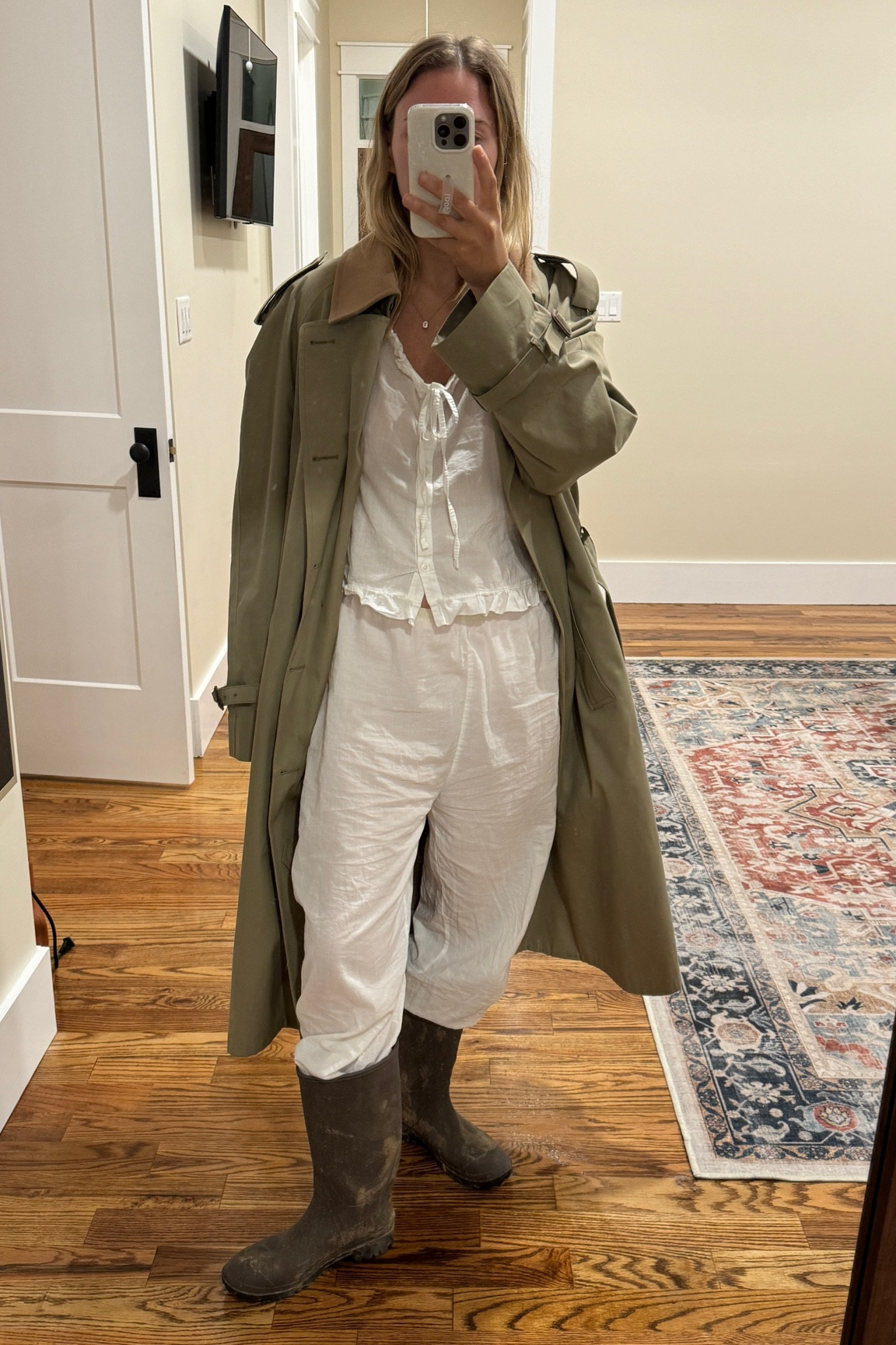 When the slob chic hits >>>> trench is vintage brooks brothers but I found a bunch on eBay - wearing a size 42 

#LTKSeasonal #LTKStyleTip #LTKFindsUnder100