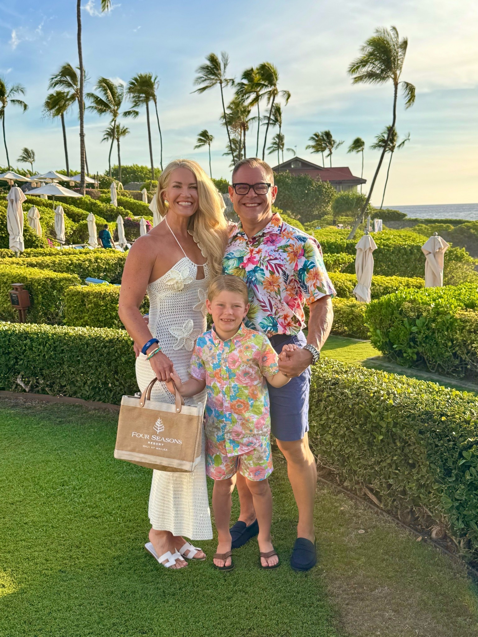 Hawaiian family dinner outfits 🌺

#LTKFamily #LTKTravel #LTKKids