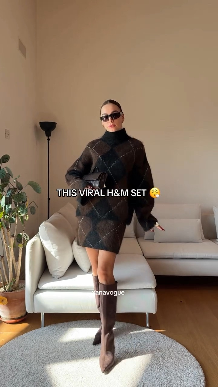 3M on my I🍂 G  H&M coord set!! ✨ Skirt S, sweater M


🔎 set, coord set, two piece outfit, matching set, mohair sweater, brown outfit, H&M, style inspo, outfit ideas, fall outfit ideas, ootd, fashion blogger

#LTKOver40 #LTKStyleTip #LTKSeasonal