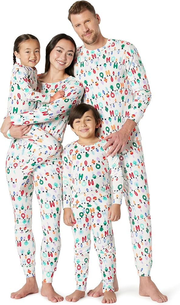 Amazon Essentials Matching Holiday Family Pajama Sets | Amazon (US)