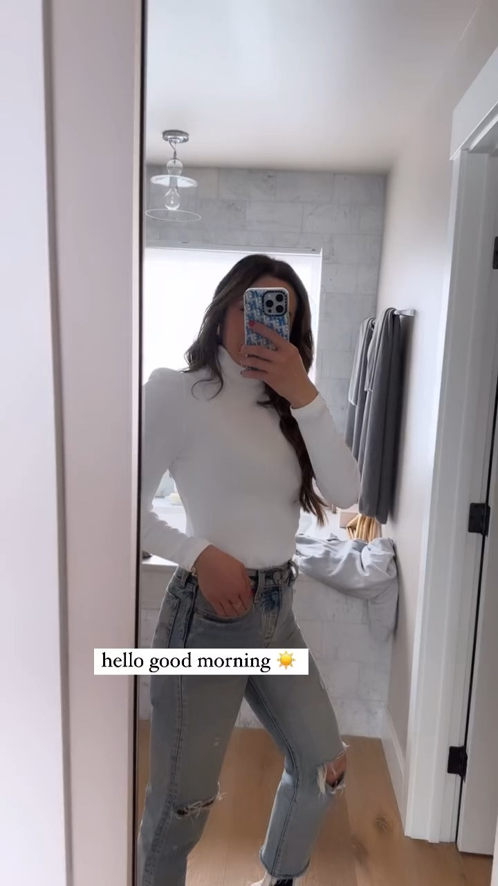 Monday ootd! Linking my custom phone case!! 

#LTKVideo #LTKfindsunder100 #LTKstyletip