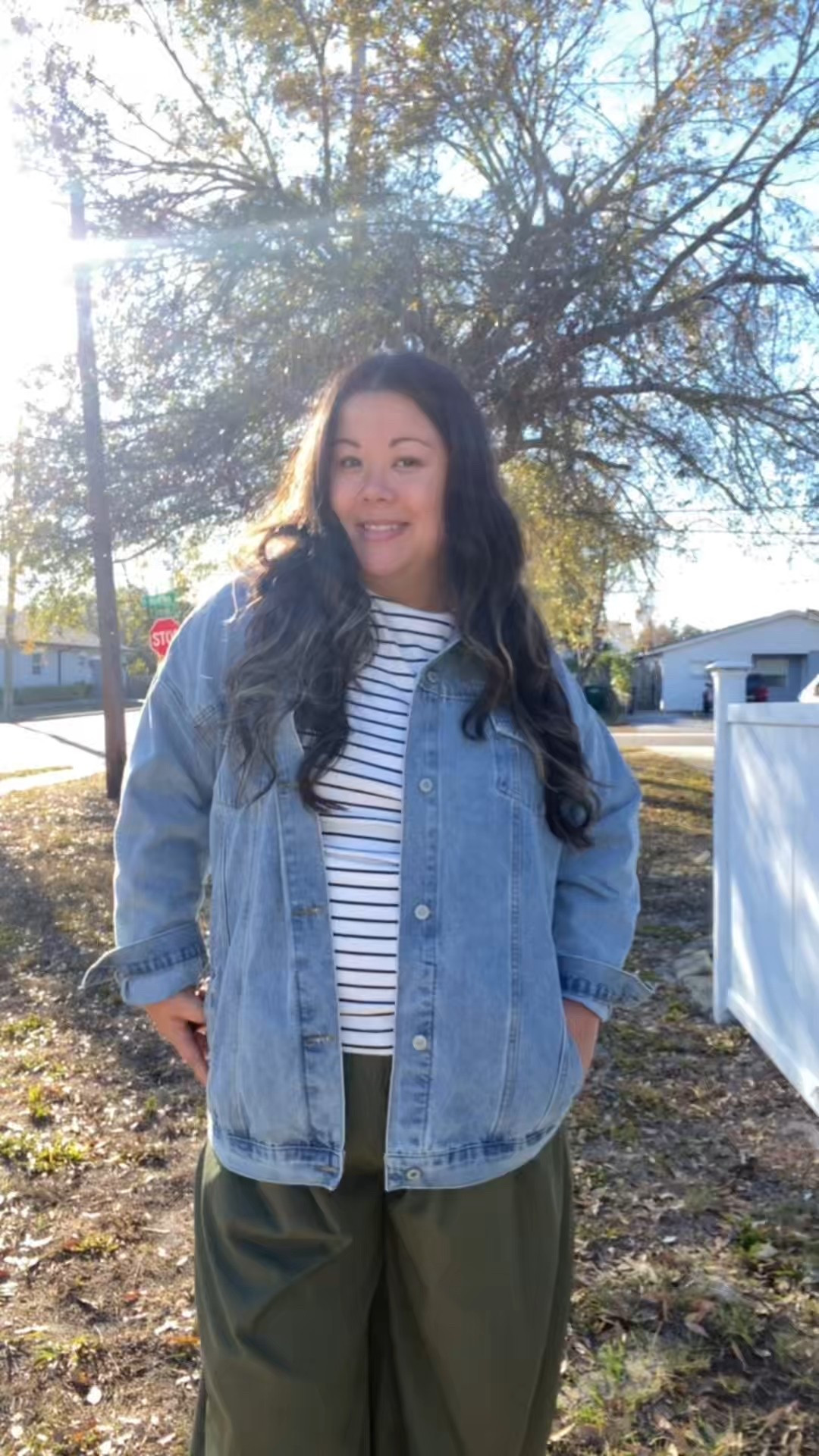 Currently obsessed with this oversized denim jacket 😍 The perfect layering piece that goes with literally everything. Cozy, cool, and effortlessly chic — my new everyday staple. 

Oversized Denim Jacket Street Style Layering Look Casual Chic

#LTKootd