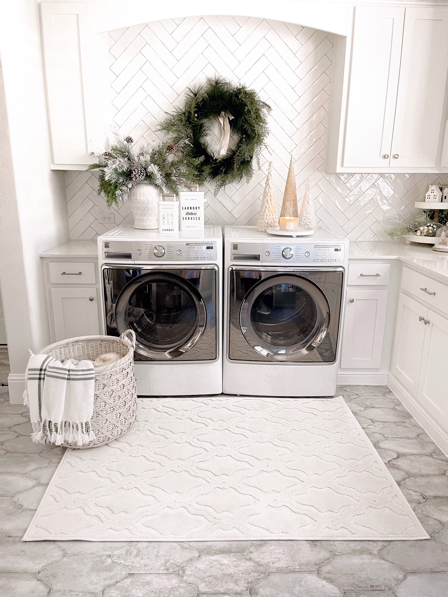 Laundry room Christmas decor 



#LTKSeasonal #LTKHoliday #LTKhome