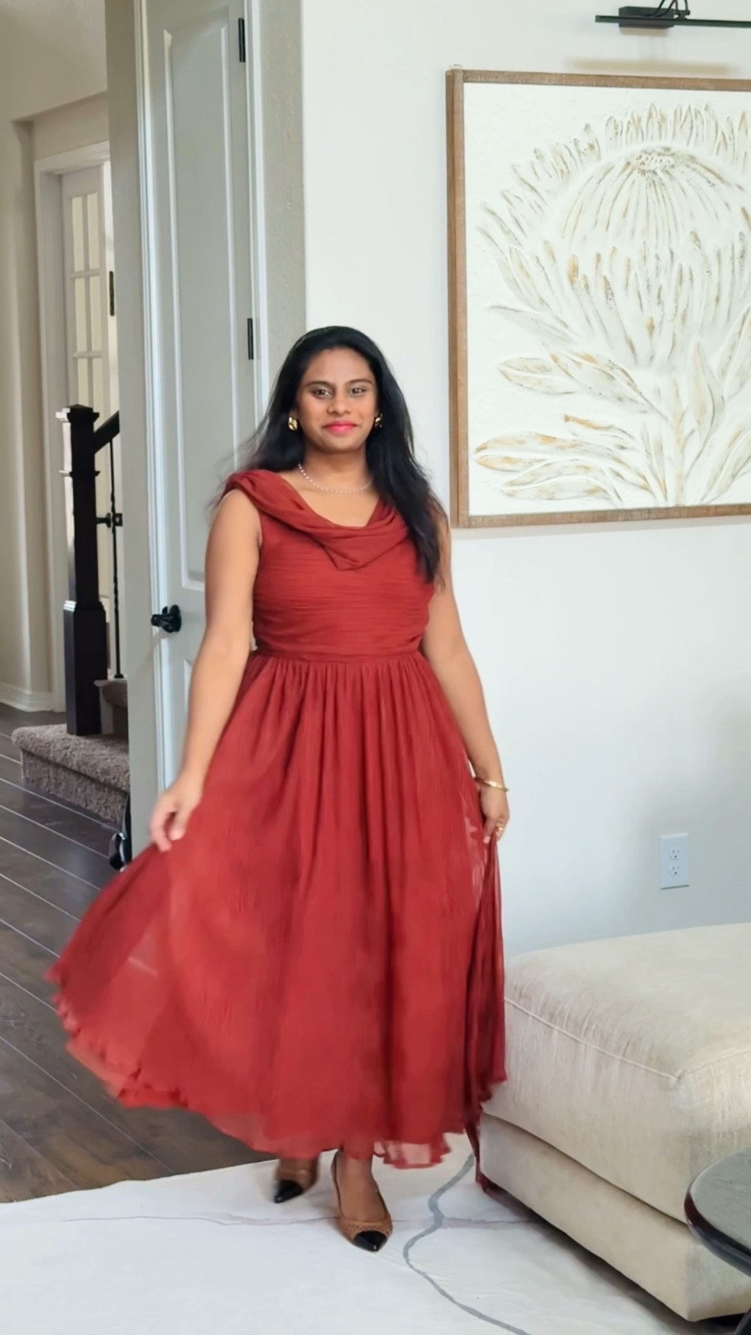 Beautiful flowy dress! 

#LTKValentine #LTKPetite #LTKgrwm