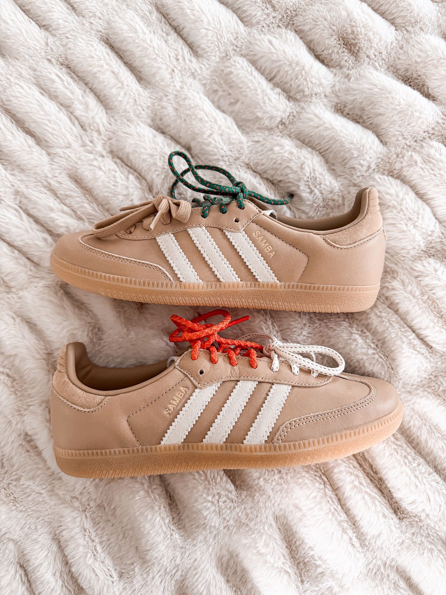 Fall “IT” sneakers 😍

#LTKmomlife #LTKSeasonal #LTKOver40