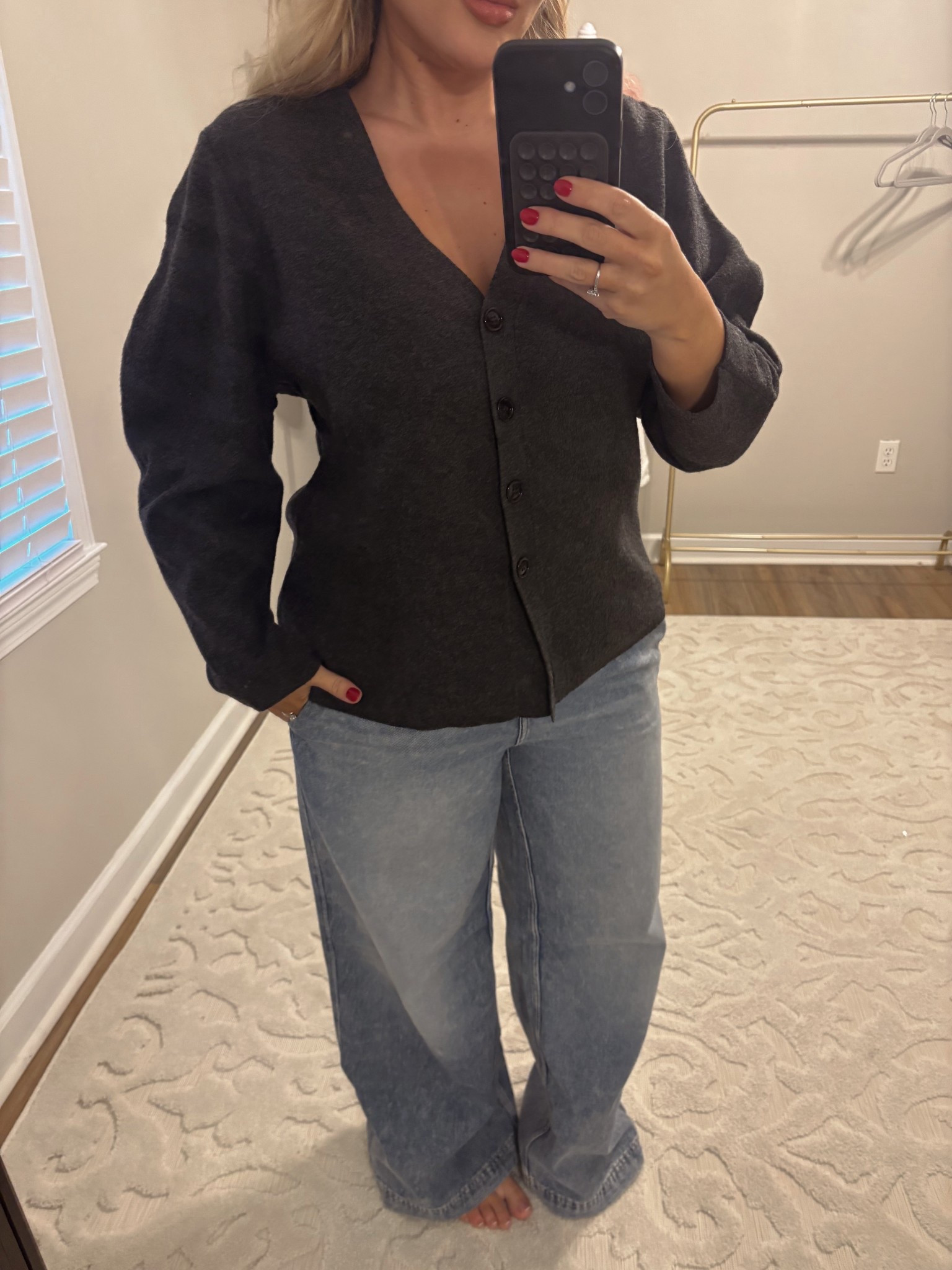 New drawstring jeans I’m obsessed with! Wearing the large  

#LTKHoliday #LTKdayinmylife #LTKGiftGuide