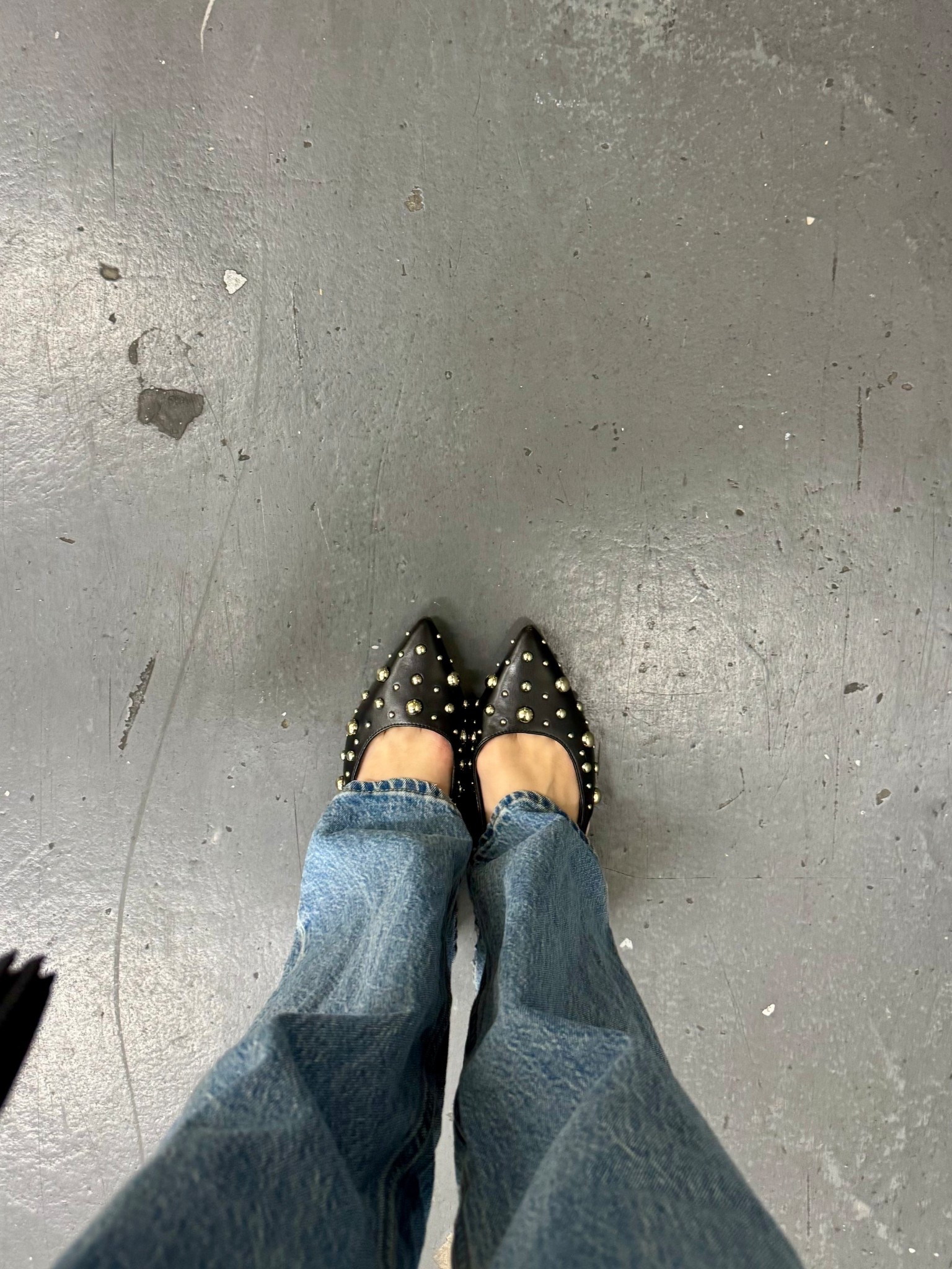 Obsessed with these flats.


#LTKSeasonal #LTKootd