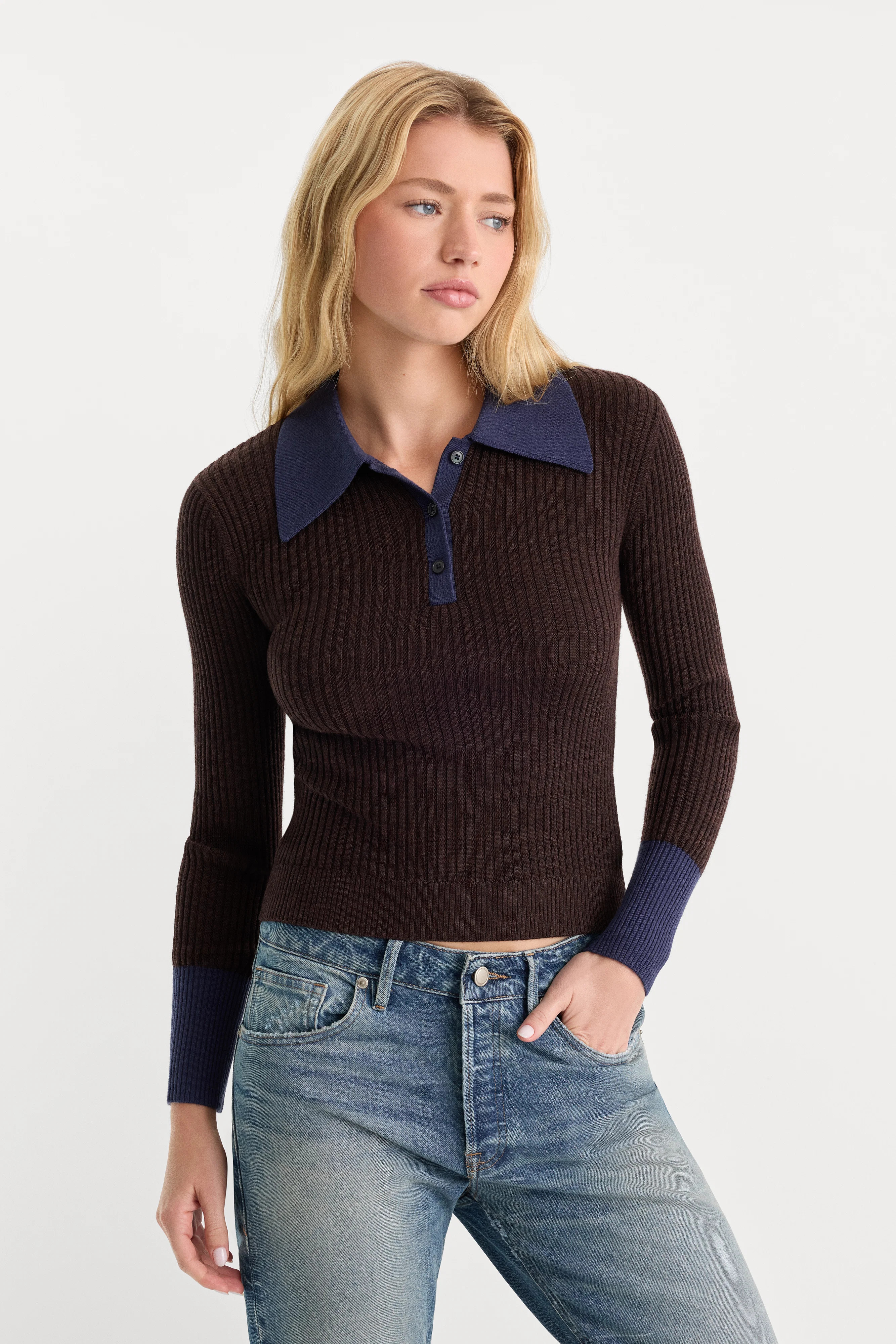 Women's The Knit Polo Sweater | Espresso, Size Large | Good American by Khlo� Kardashian | Good American