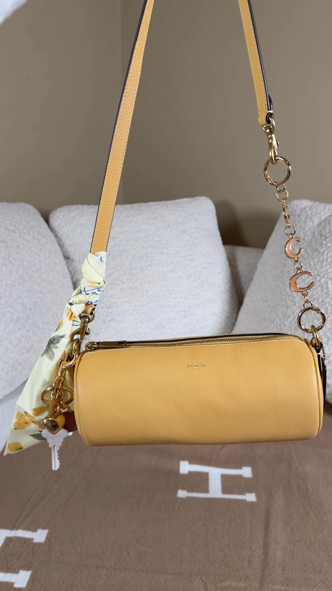 What fits in the new Coach barrel bag 💛

She small but mighty and can carry a lot more than I expected! 
What’s in my bag: wallet, salt and stone hand cream, croissant claw clip, glossier eyeshadow, elf lip gloss, Jo Malone orange blossom (what I hear Kate Middleton wears 😍) hand sanitizer

#LTKootd #LTKdayinmylife #LTKgrwm