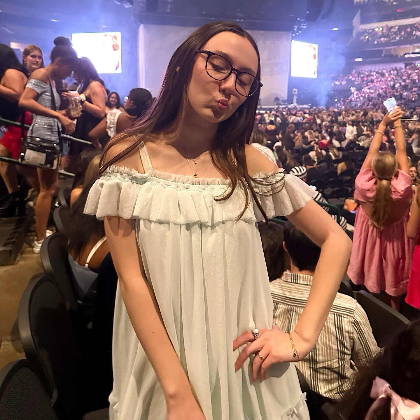 dress: urban outfitters
boots: frye (from poshmark)