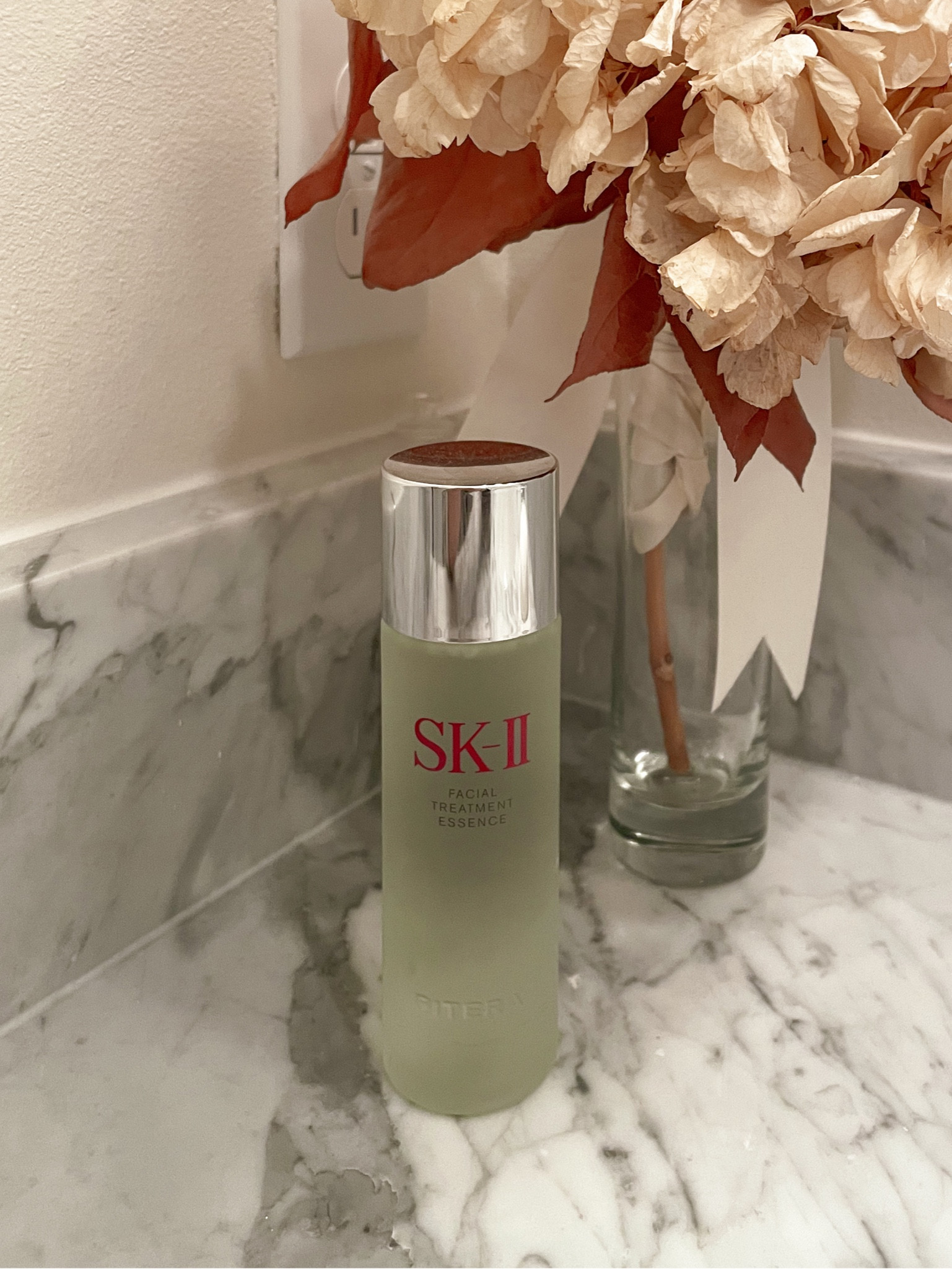 newest addition to my skincare routine ✨✨ @SKII #FACIALTREATMENTESSENCE #SKIIPARTNER #SKII

#LTKbeauty