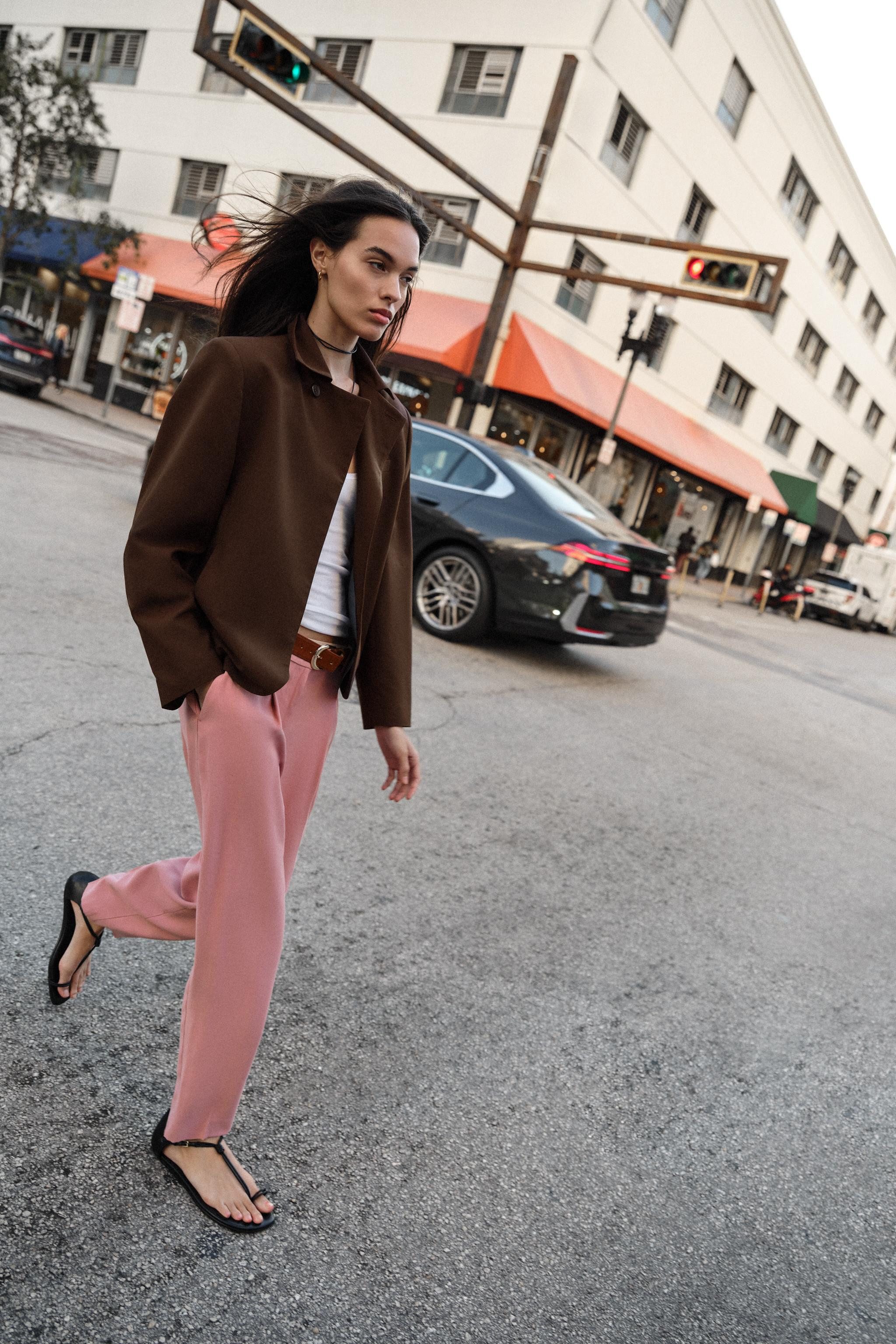 DOPPELREIHIGER BLAZER MIT REVERSKRAGEN | Zara DE