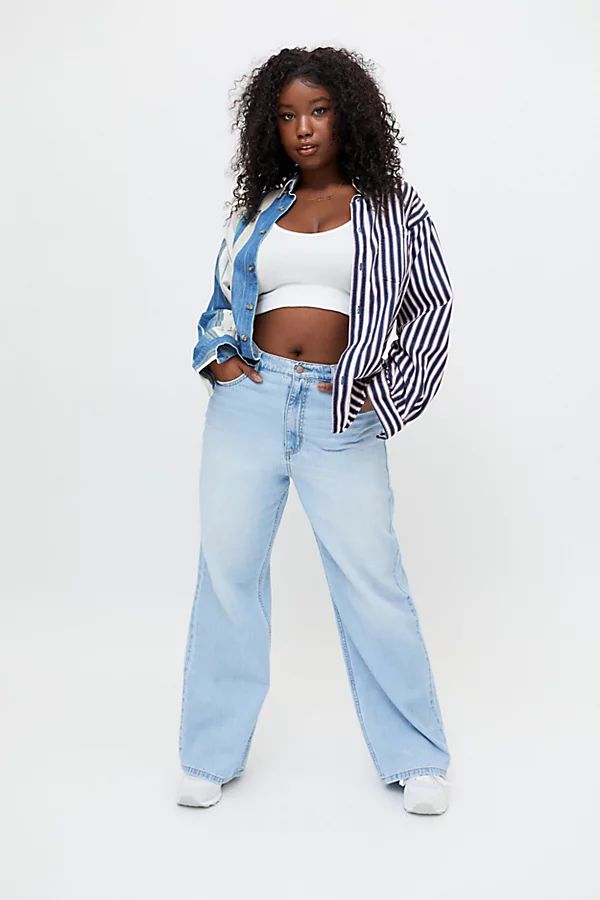 BDG Slouchy Wide Leg Jean - Light Wash | Urban Outfitters (US and RoW)
