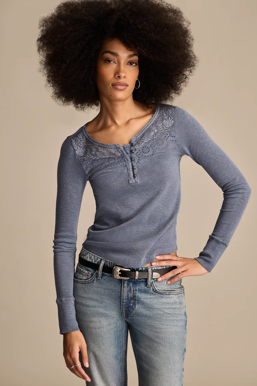 LACE YOKE HENLEY | Lucky Brand