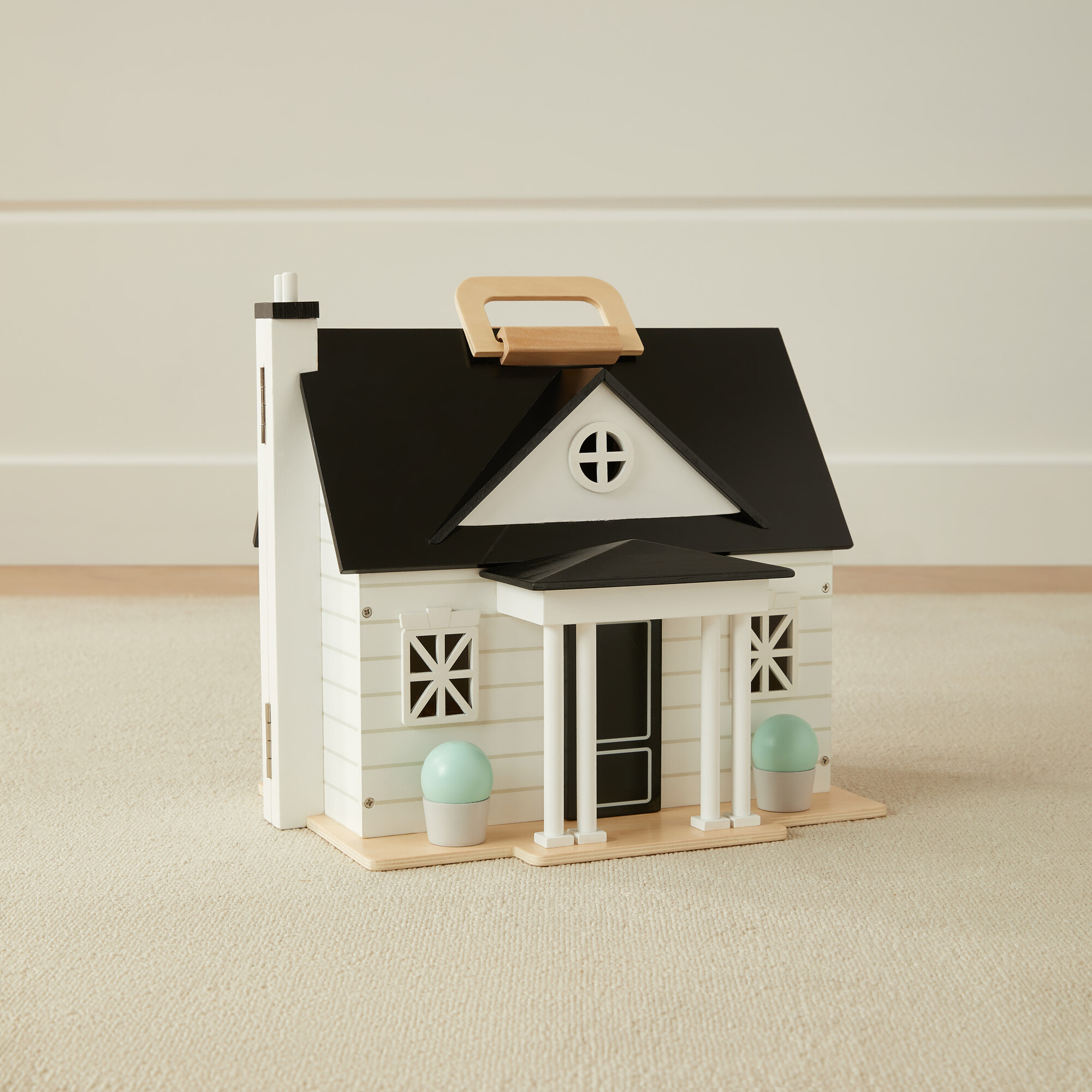 Home Sweet Home Dollhouse | Maisonette