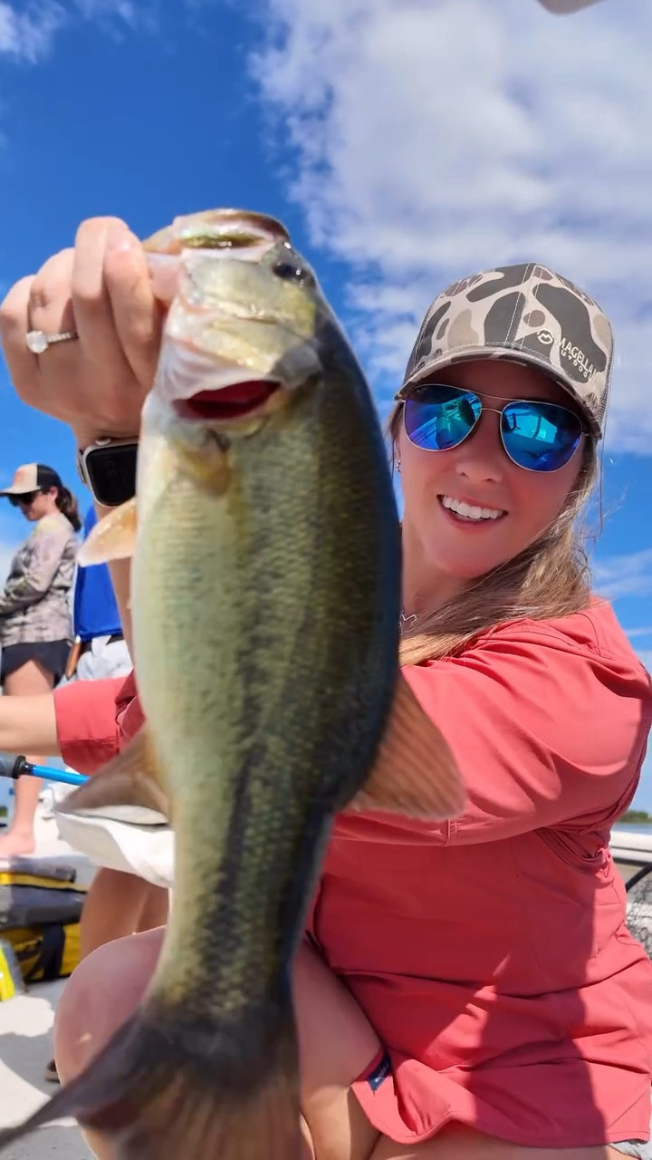 Catching some bass with @macywatkins14 in Louisiana with @academy 🎣 Out here living the dream!