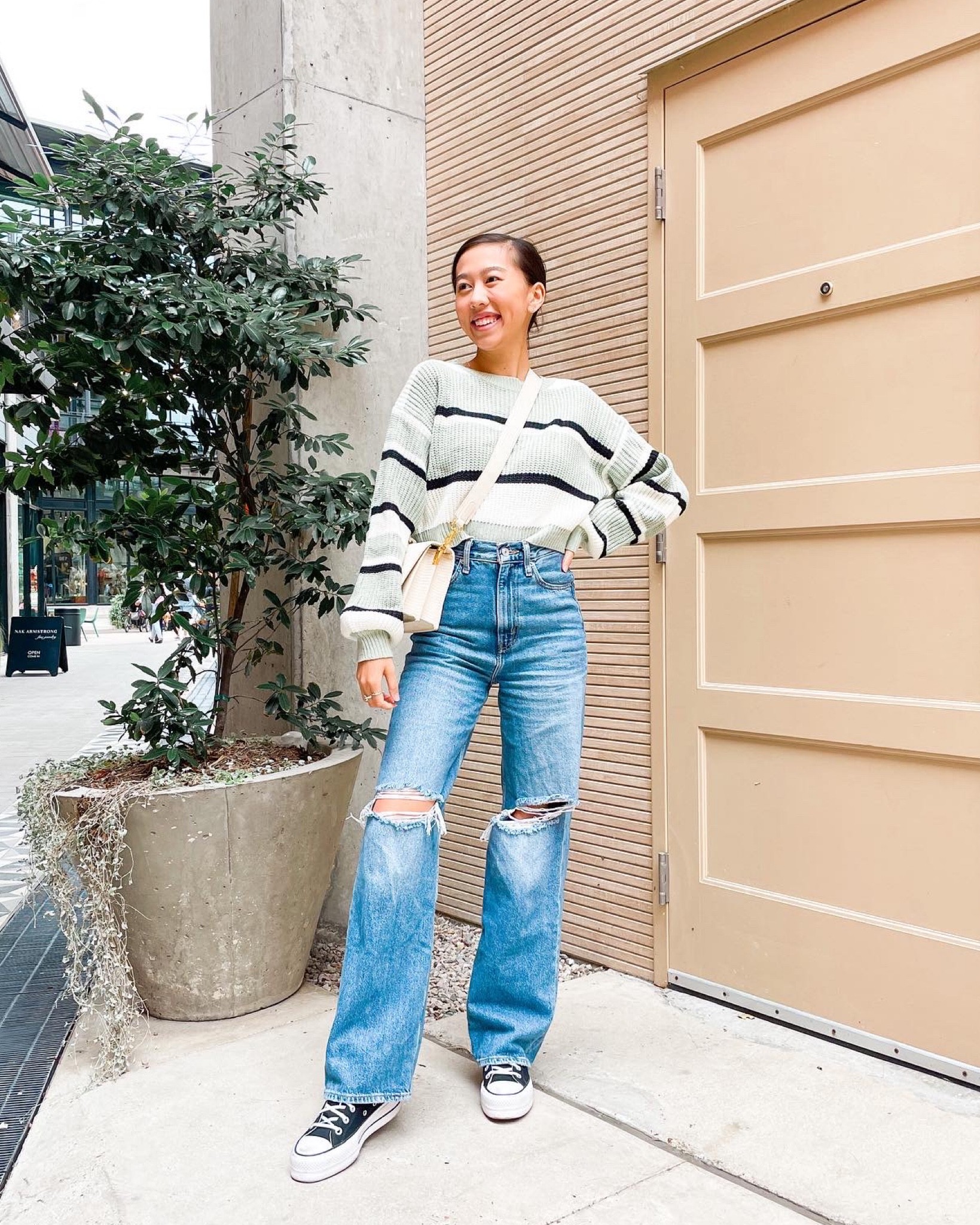 Top (small), jeans (24), converse (size down), amazon fashion, Levi’s jeans, converse outfit, fall fashion, fall outfit, fall look, wide leg jeans, amazon sweater 



#LTKstyletip #LTKSeasonal #LTKunder50