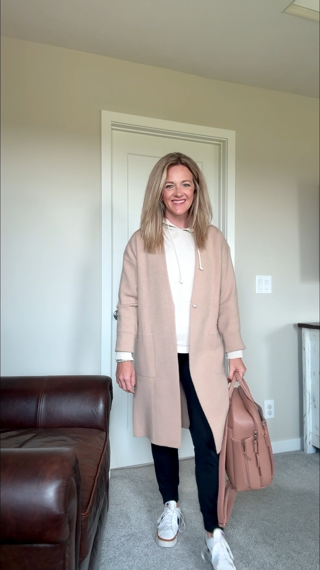 Fleece lined joggers outfit 

#LTKFindsUnder50 #LTKSaleAlert #LTKStyleTip