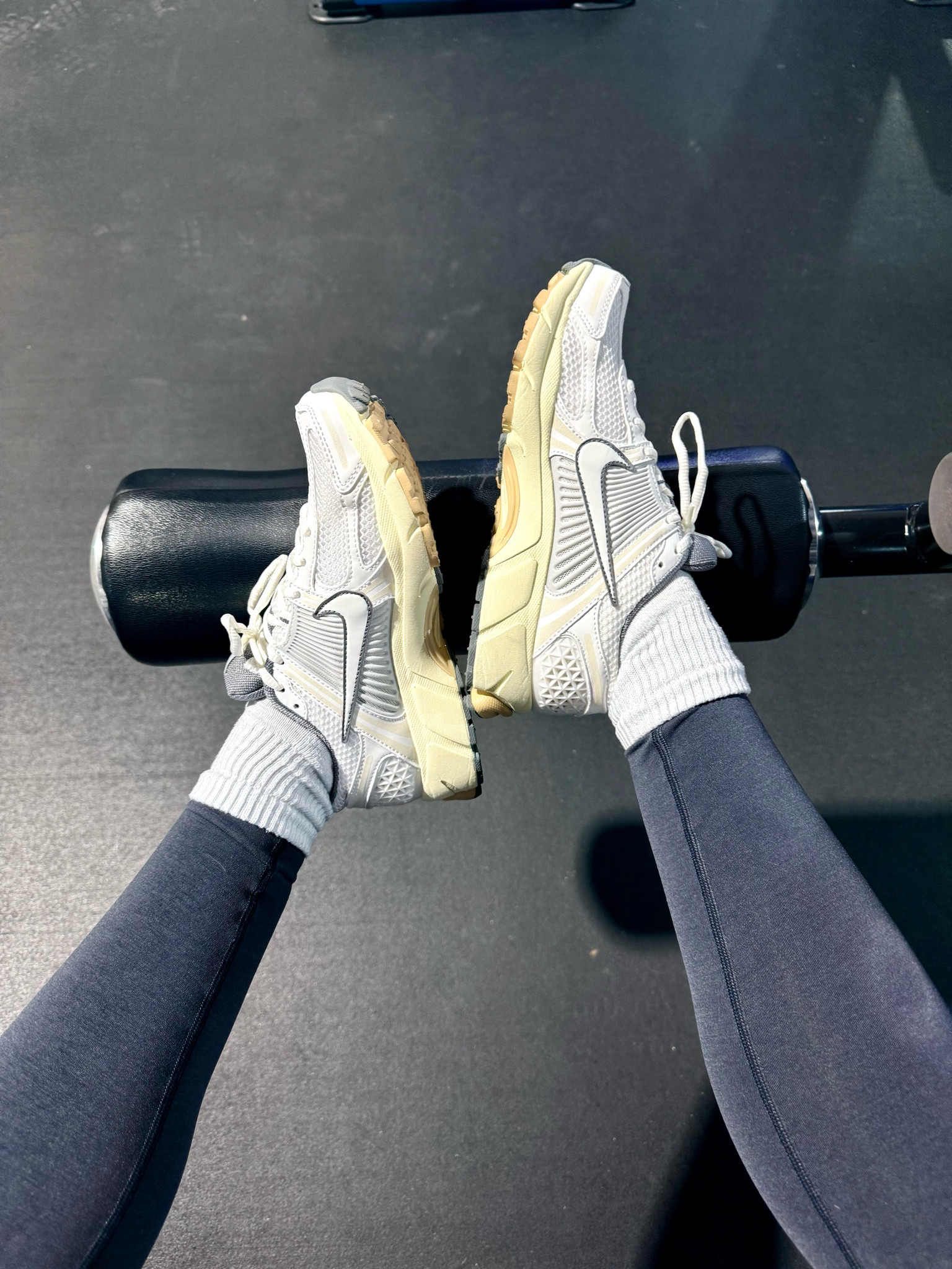 Valentines workout in the gray version of the shoes yall loved 💌 #ltkshoes #cuteshoes #tennisshoes #workout #workoutshoes