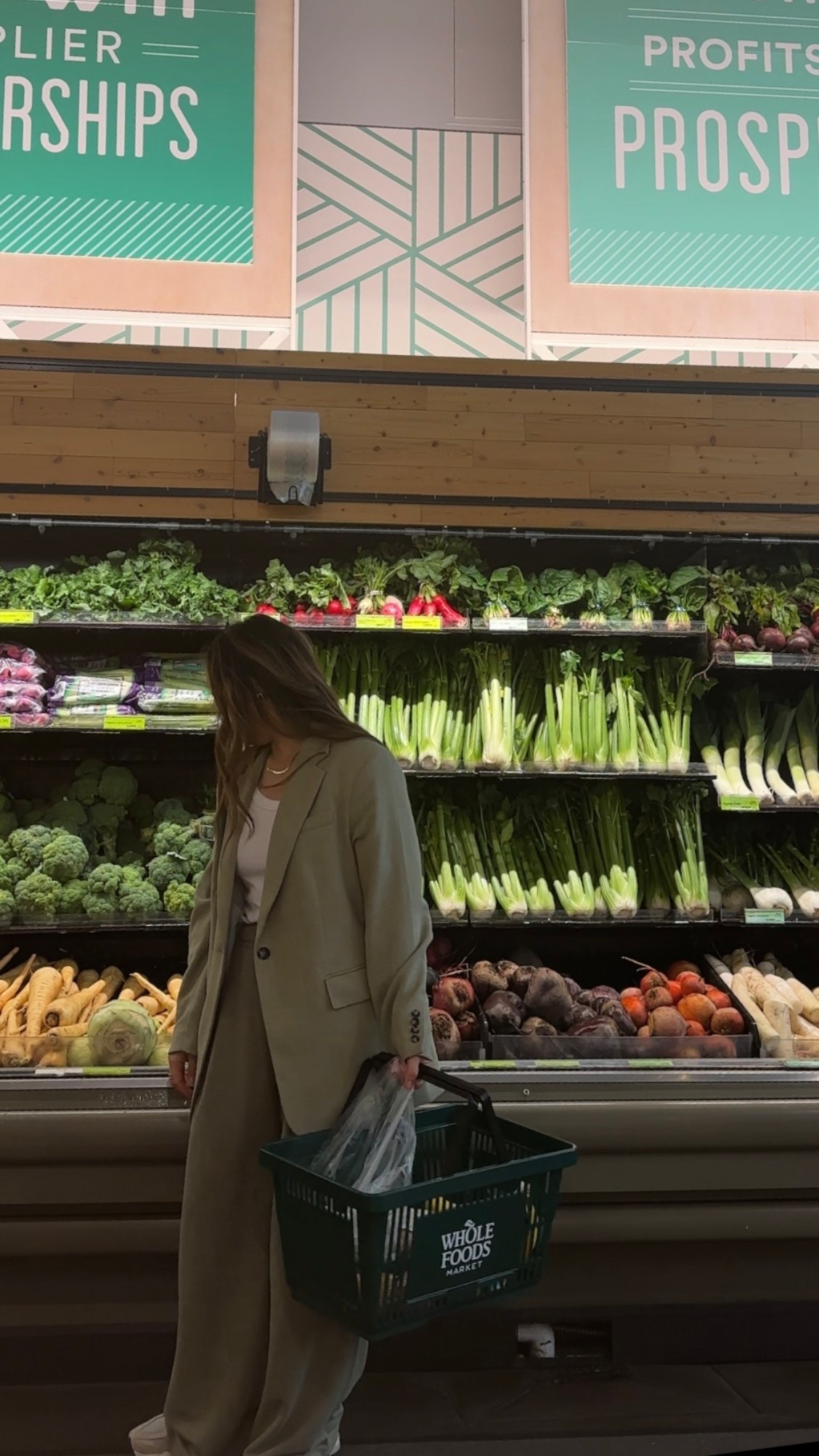 Errands matching produce section elevated casual H&M affordable 

#LTKWorkwear #LTKFindsUnder50 #LTKMidsize