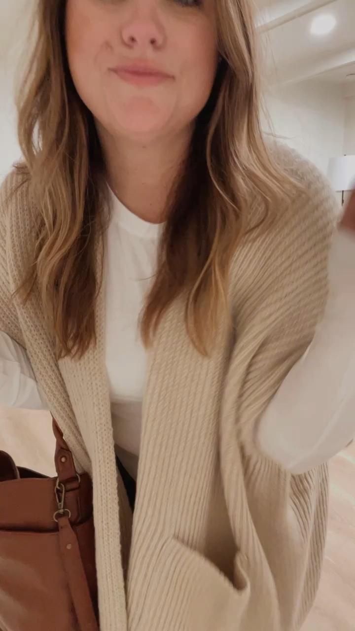 Loving this poncho!

#LTKover40 #LTKfindsunder50 #LTKSeasonal