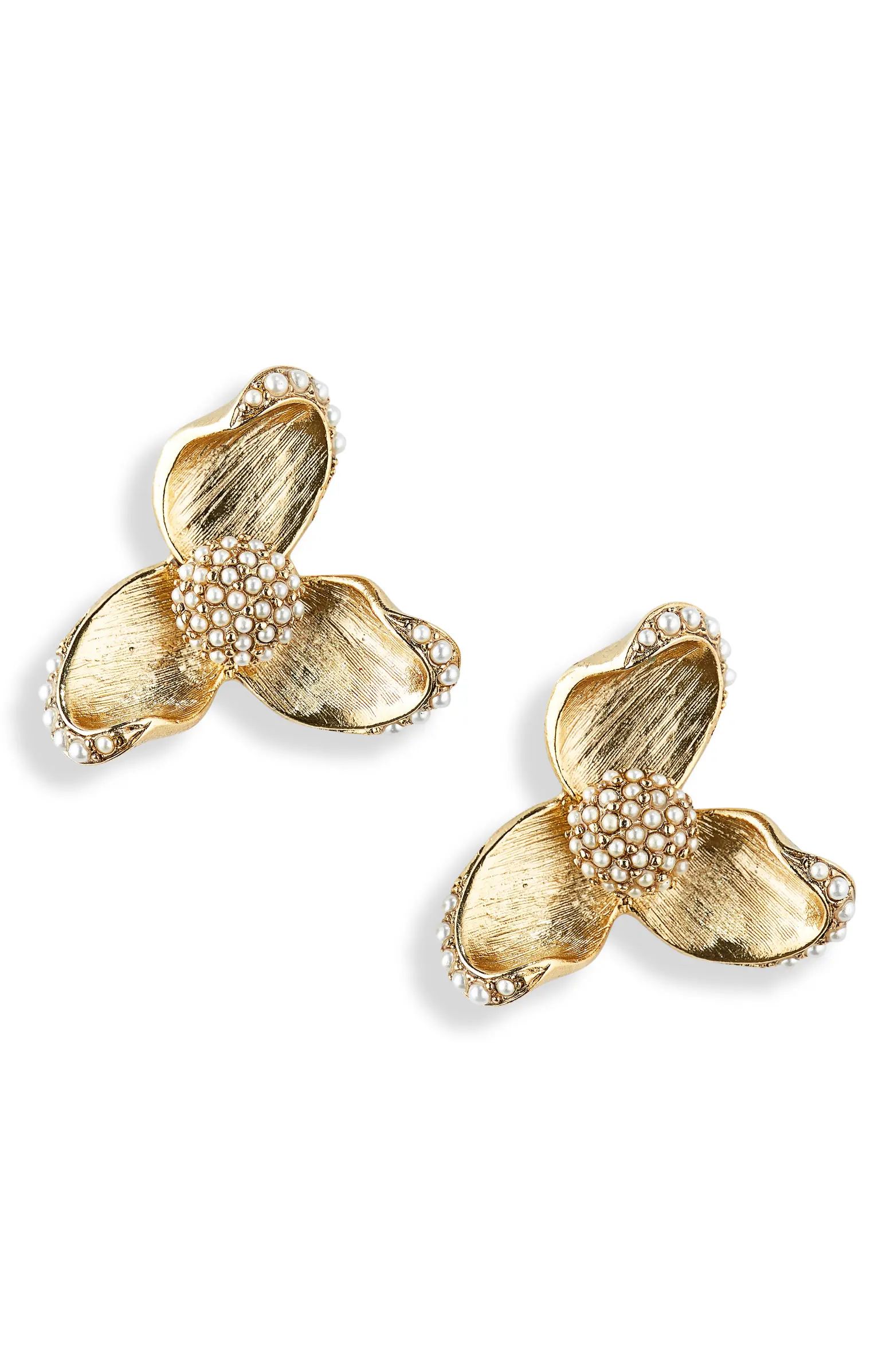 Oscar de la Renta Three Leaf Imitation Pearl Flower Earrings | Nordstrom | Nordstrom