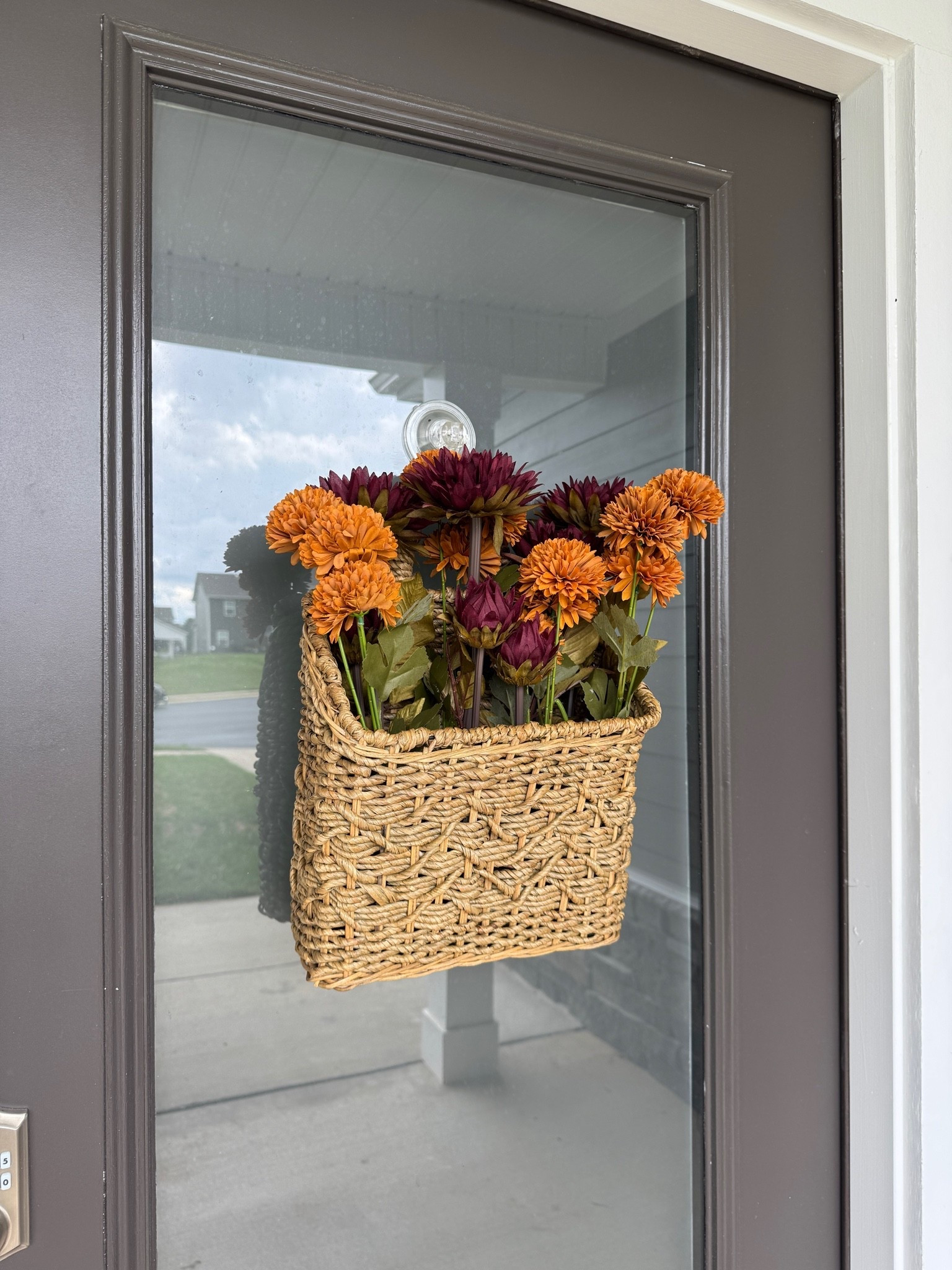 Front door wicker basket🍂

#LTKHome #LTKSeasonal