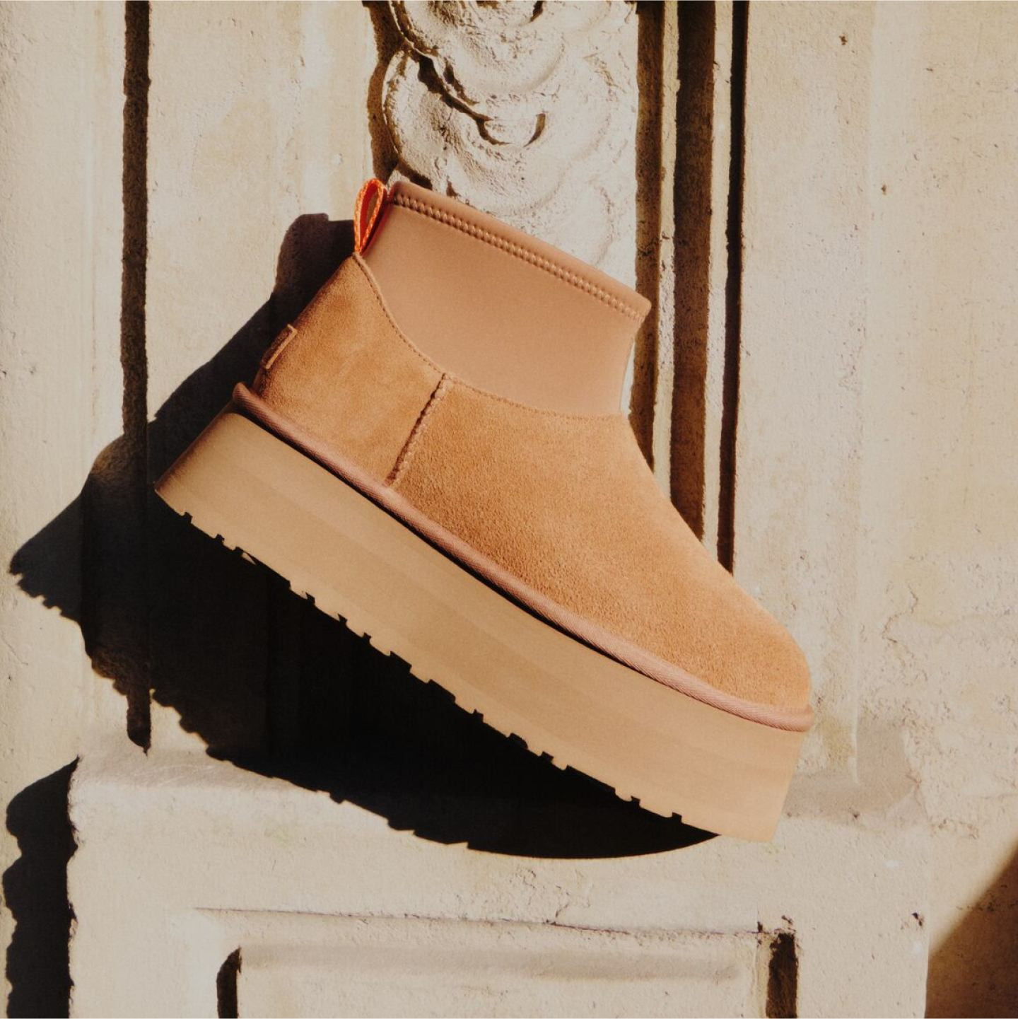 UGG® Classic Mini Dipper Boot for Women | UGG® UK | UGG (UK)