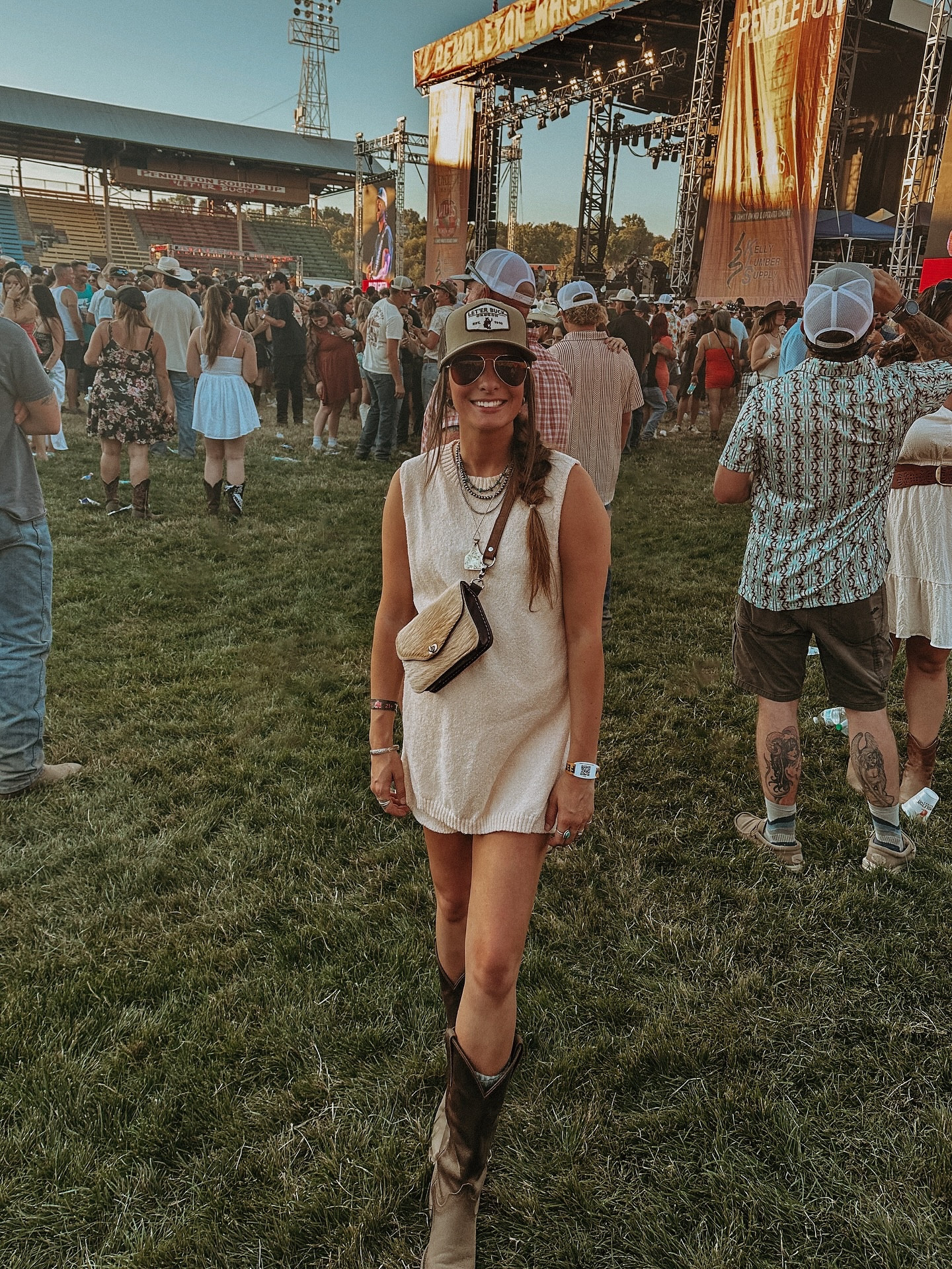 @pendletonwhiskyfest you were one for the books🤠🔥 

Thankful to be making memories with my husband before we become a family of 3🥹 Cherishing these special weekends together. 

#pendletonwhiskeymusicfest #pendleton #westernfashion #musicfestivaloutfit #countrymusicfestival #countrymusicfestivaloutfit

#LTKBump #LTKShoeCrush #LTKFindsUnder50