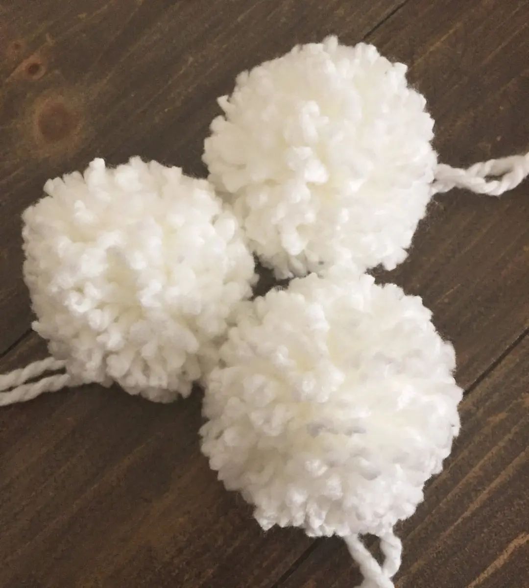 Set of Three White Chunky Yarn Pom Poms Party Decor Gift - Etsy | Etsy (US)