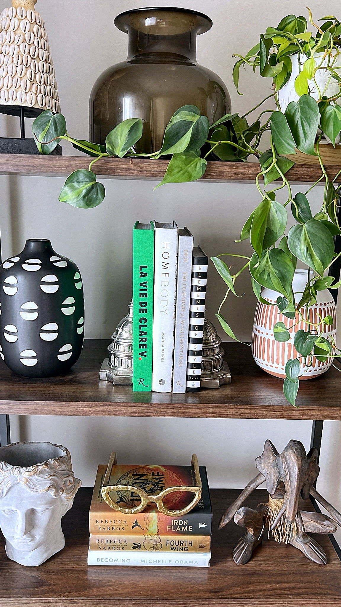 Saturday At Home - Bookcase Details

Living room furniture, moody home decor, living room, sofa, console, end table, accent chair, target finds, moody interiors, half, leather couch, brown leather couch, brown leather sofa, mix and match home, collected home ideas, living room inspo, bookcase #livingroom #livingroominspo #familyroom #contemporaryinspo

#LTKFindsUnder100 #LTKSeasonal #LTKHome