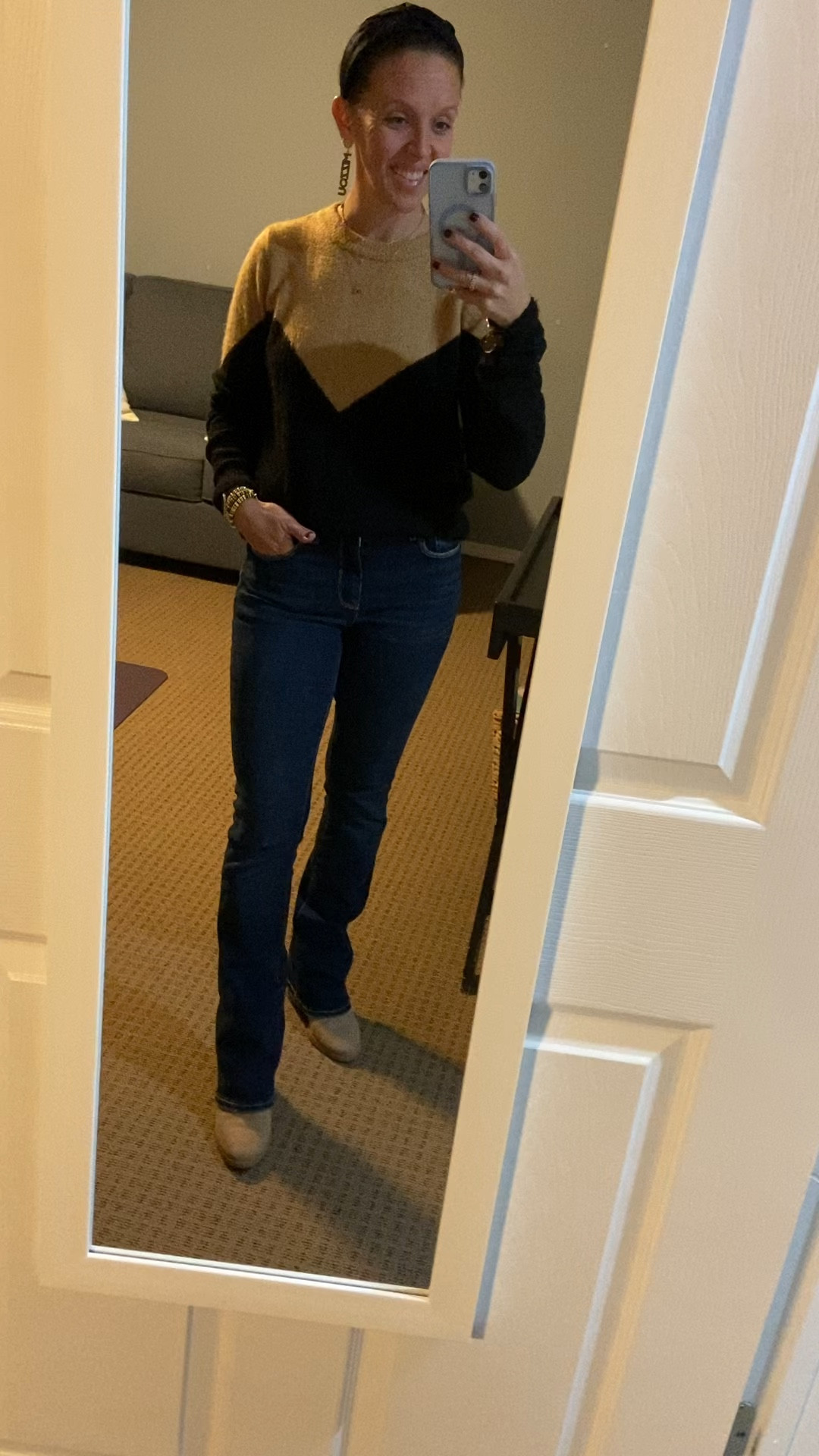 Jeans - on sale and a few favorite jewelry pieces that would be great for gifts! 


#jeanssale #jewerly #giftsforher #giftunder20 #goldjewelry #americaneagle #diamondring #diamondband #layeringnecklace #blackfriday #LTKVideo #LTKGiftGuide #LTKU #LTKOver40 #businesscasual 


#LTKFindsUnder50 #LTKStyleTip #LTKSaleAlert