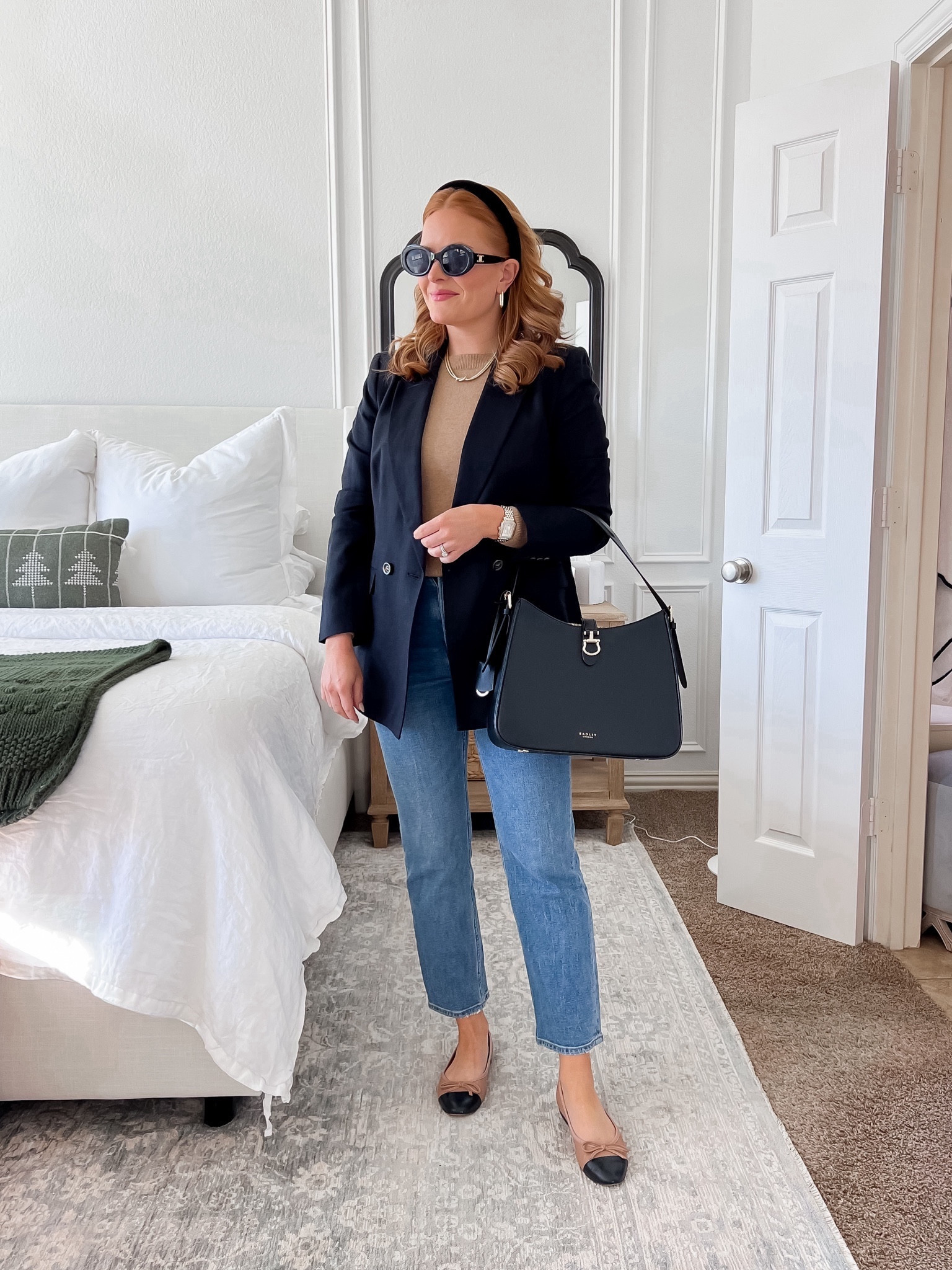 Classic preppy style for todays workwear look🤎📰🕰️ These staples are perfect for styling all year round and for years to come!

Sizing:
Blazer - small
Cashmere sweater - small
Jeans — 27 (I get petite/short)
Flats - TTS

#LTKstyletip #LTKworkwear #LTKSeasonal