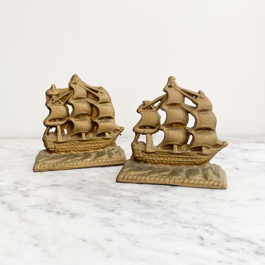 Cast Iron Clipper Ship Bookends. Vintage Sailboat Bookends. - Etsy | Etsy (US)