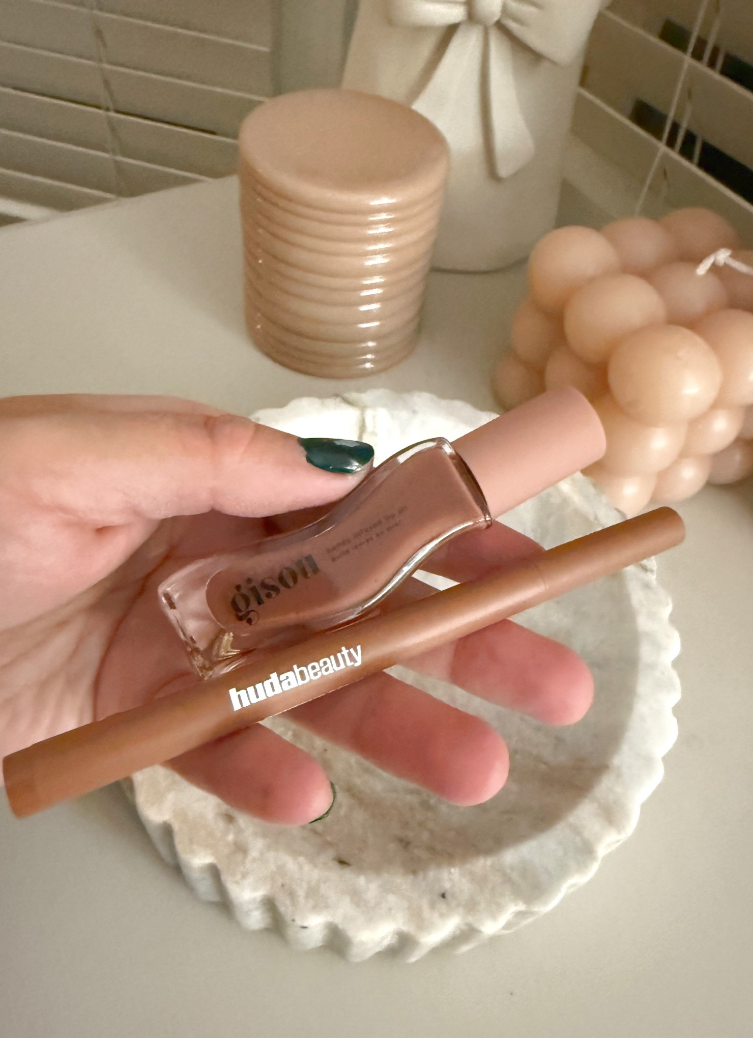 this lippie combo is ✨

my fourth lip stain + the new sticky toffee shade from gisou is the perfect nude match for the holidays 🤎


this would make a great gift for any beauty girly 



Makeup finds, beauty finds, Sephora, huda beauty, gisou, lippies, lip kits 



#LTKBeauty #LTKgrwm #LTKGiftGuide