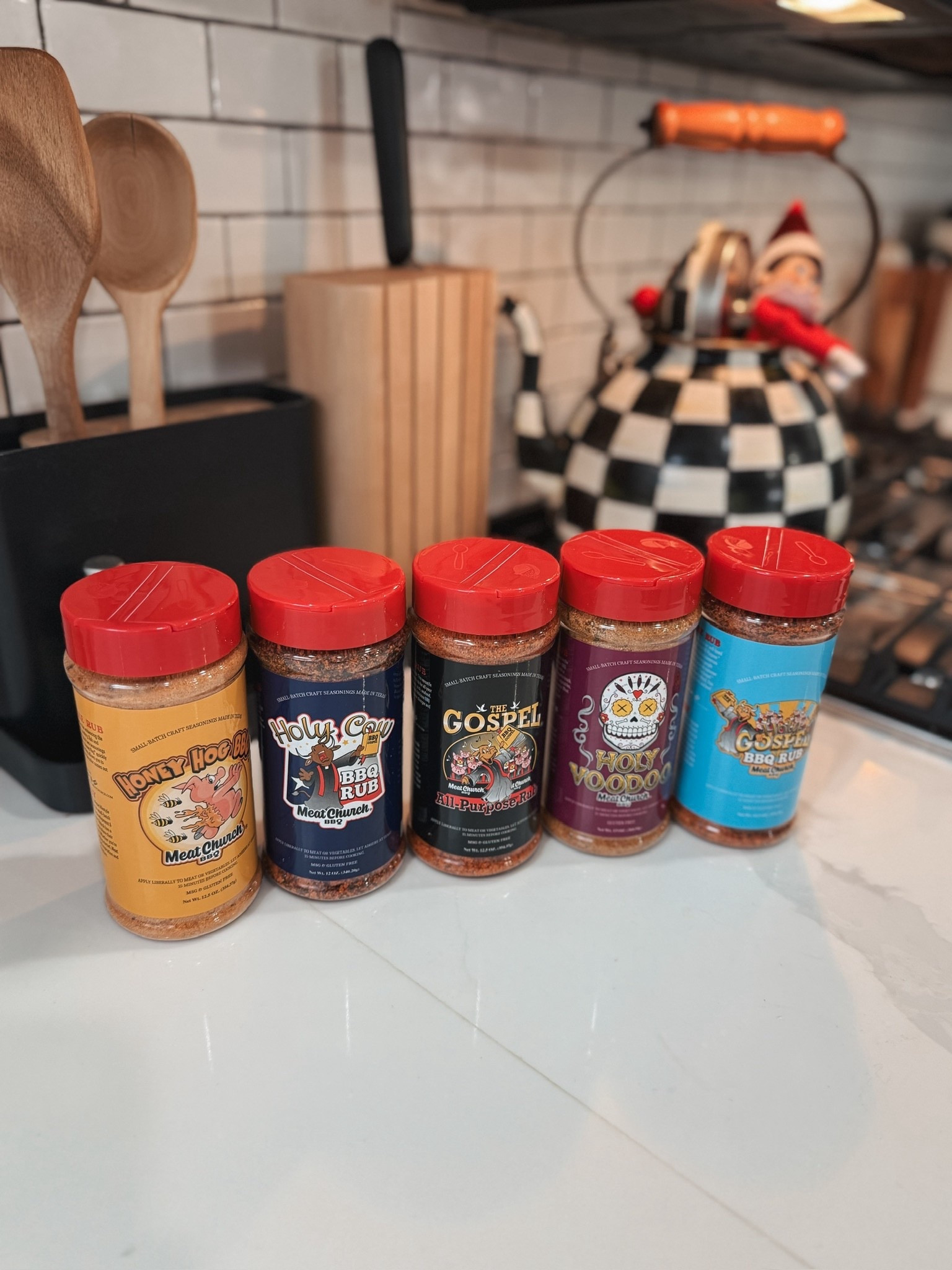 This seasoning kit would be a great gift for the chef of the family, gift for him, or gift for the host! 

#LTKGiftGuide #LTKfoodie #LTKHoliday