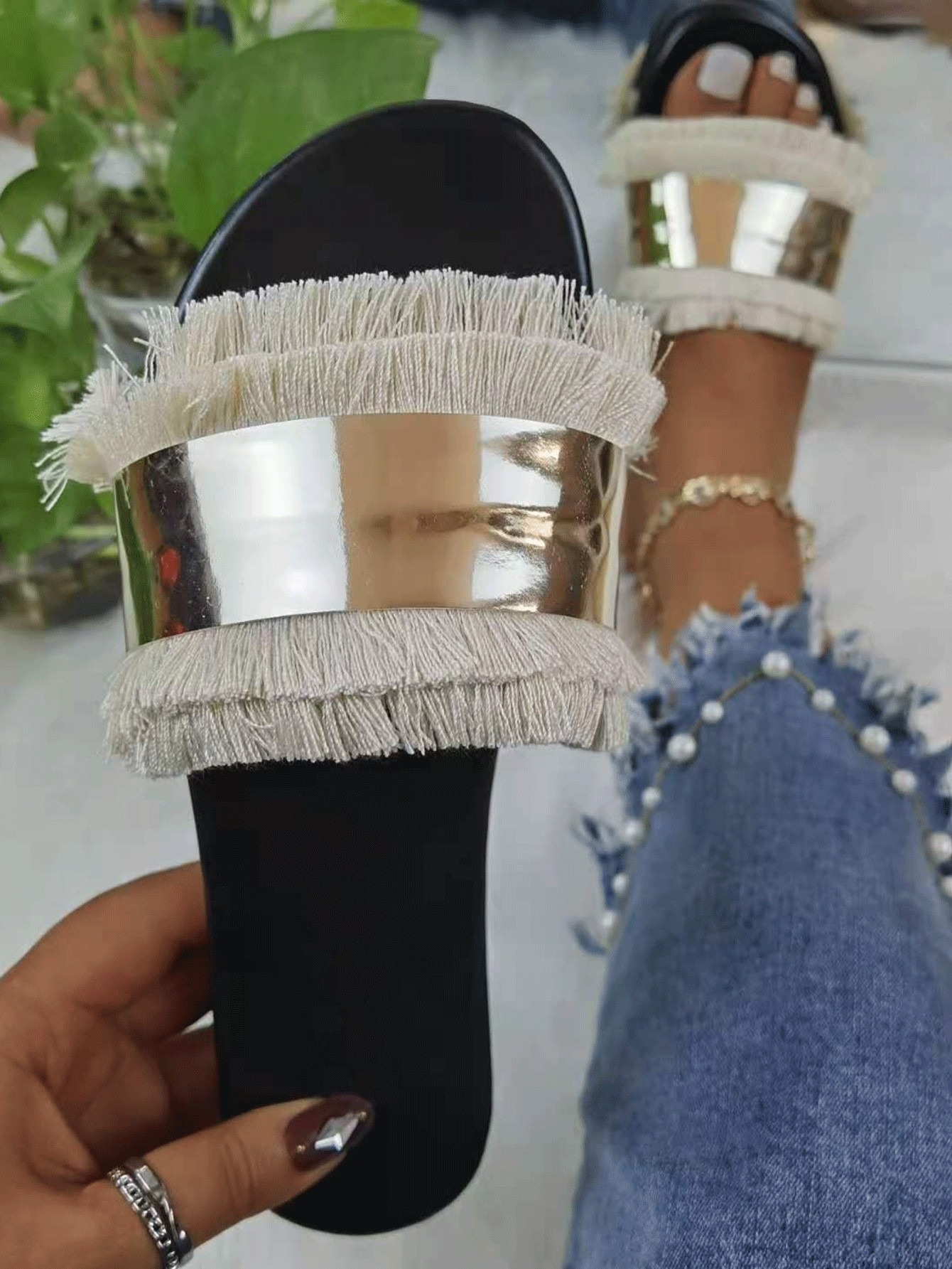 Metal Decor Fringe Design Slide Sandals | SHEIN