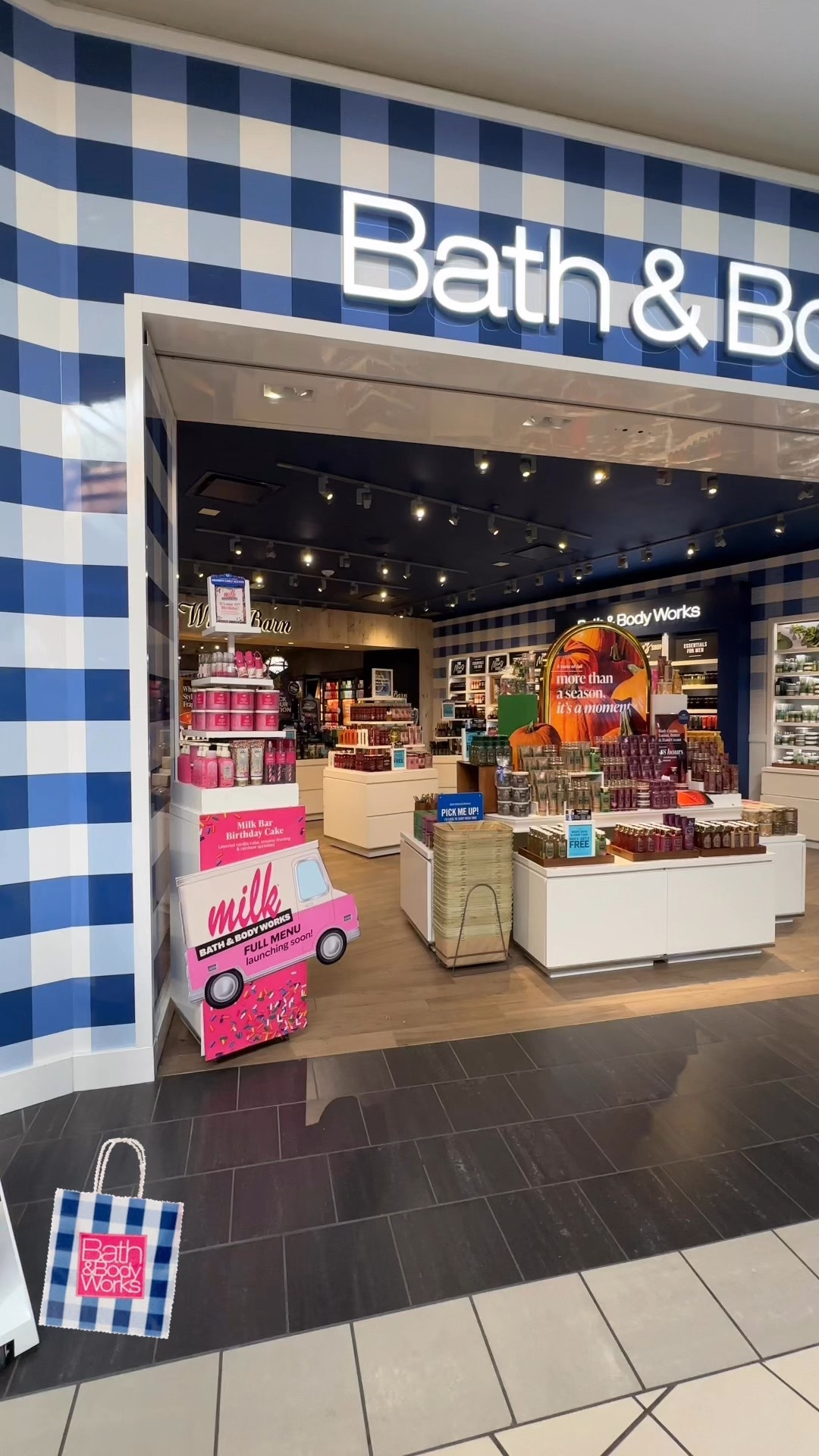 Fall Bath & Bodyworks Wallflowers
SALE

#LTKHome #LTKHalloween #LTKSeasonal