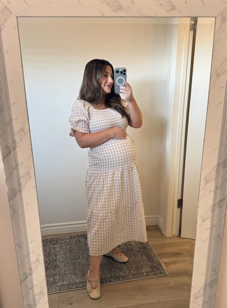 The length of this midi dress is SO good for petite! I’m 5’0” and I love the way it fits!

Wearing size small! Size up if you’re in your third trimester! 

Similar styles linked!! 

Dress with sleeves, bump friendly, maternity dress, baby shower dress, petite fashion, midi dress 

#LTKStyleTip #LTKFindsUnder50 #LTKBump