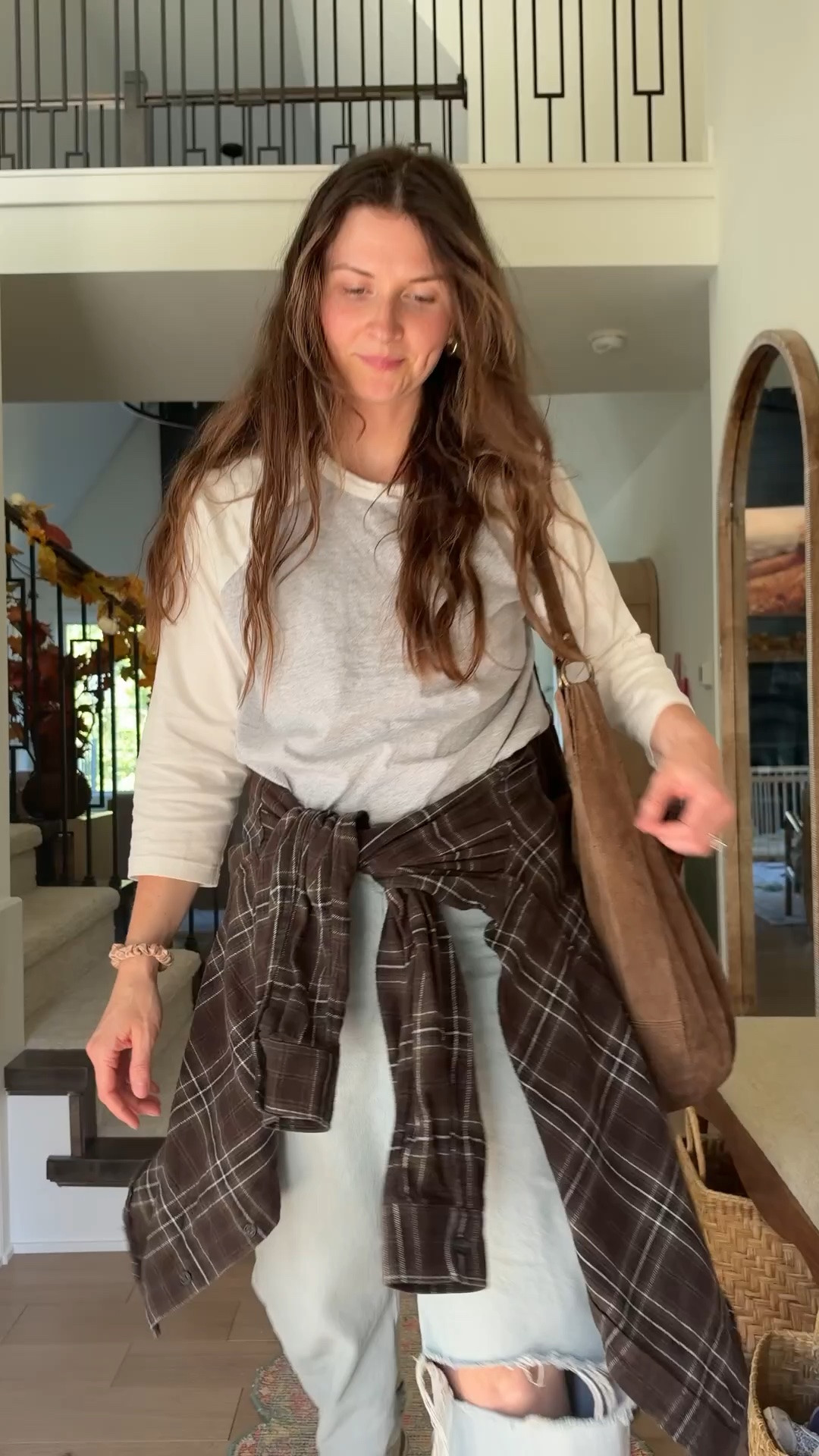 wearing a medium in baseball tee and flanne, sized up! jeans are true to size! What I wore yesterday for a full day of activities and the pumpkin patch, was also great for baby wearing! 

Fall outfit, mom style