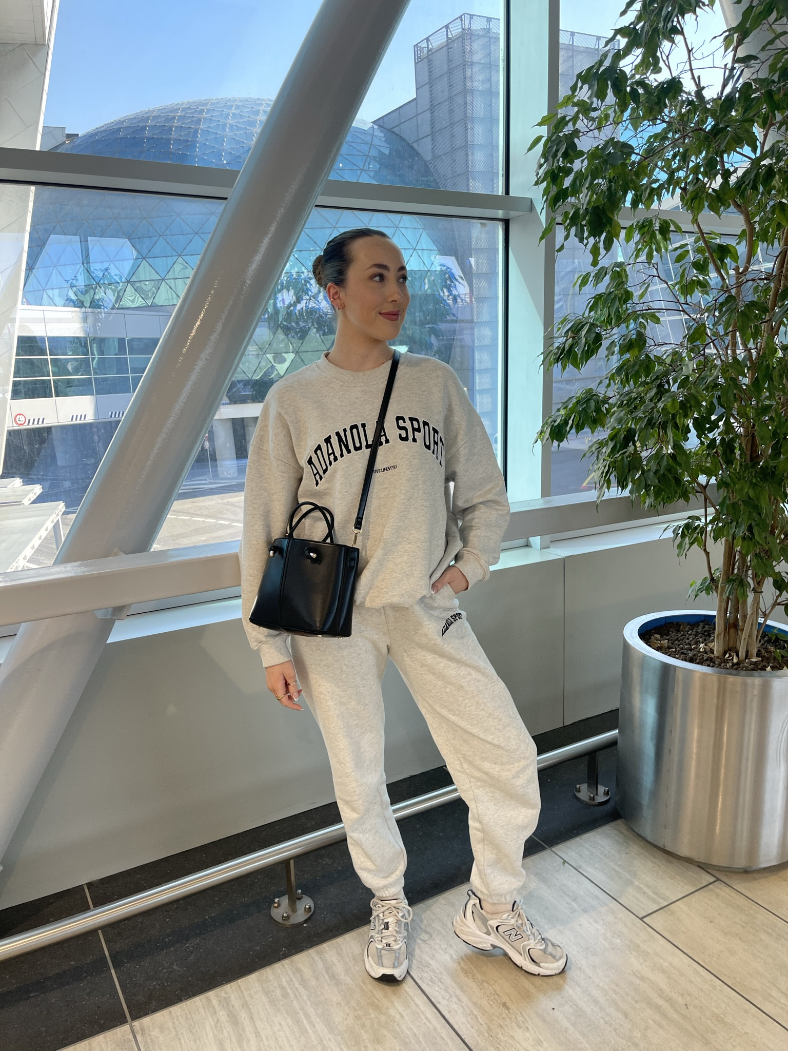 Airport outfits 🩶 

#LTKeurope #LTKSeasonal #LTKstyletip