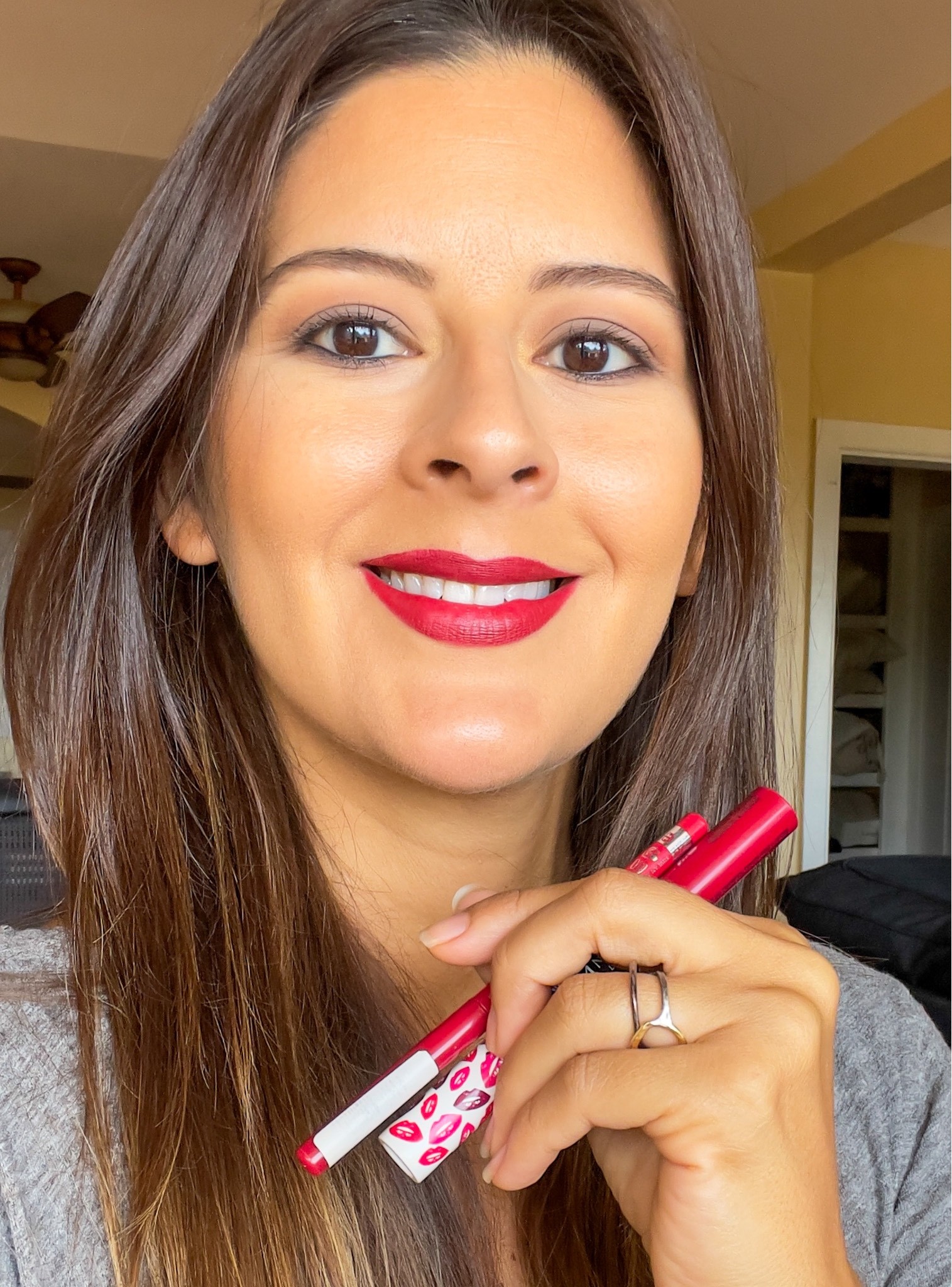 Red non transferable lips!! Long lasting red lipstick gloss lip pencil by Rommel

#LTKstyletip #LTKwedding #LTKbeauty