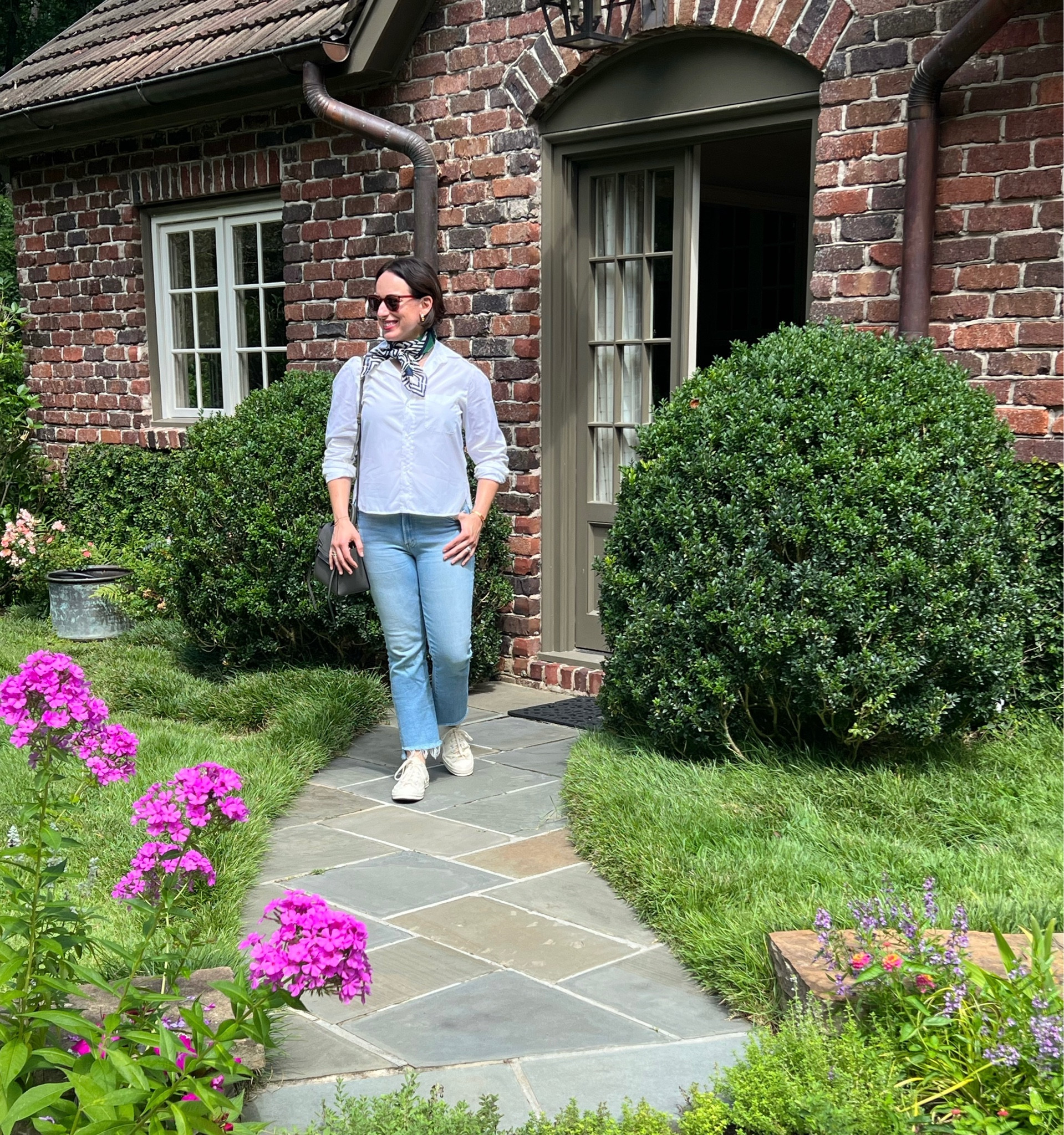 As a Style Coach, I have a handful of go-to brands that without fail work for so many of my clients. One of those brands is Frank & Eileen, a sustainable woman-owned design company that specializes in effortlessly chic upleveled pieces. 

I wanted to share a few of my favorite pieces from Frank & Eileen, and how I personally incorporate them into my day to day. From a day at the pool, to lounge (and travel) wear, to an easy button down for a day of work, Frank & Eileen has the quality items I love building a wardrobe around.

To shop the pieces I am wearing, along with the garments I snag for my clients on a regular basis, click the link in bio to shop away! 

#FrankandEileenPartner #WearLoveRepeat