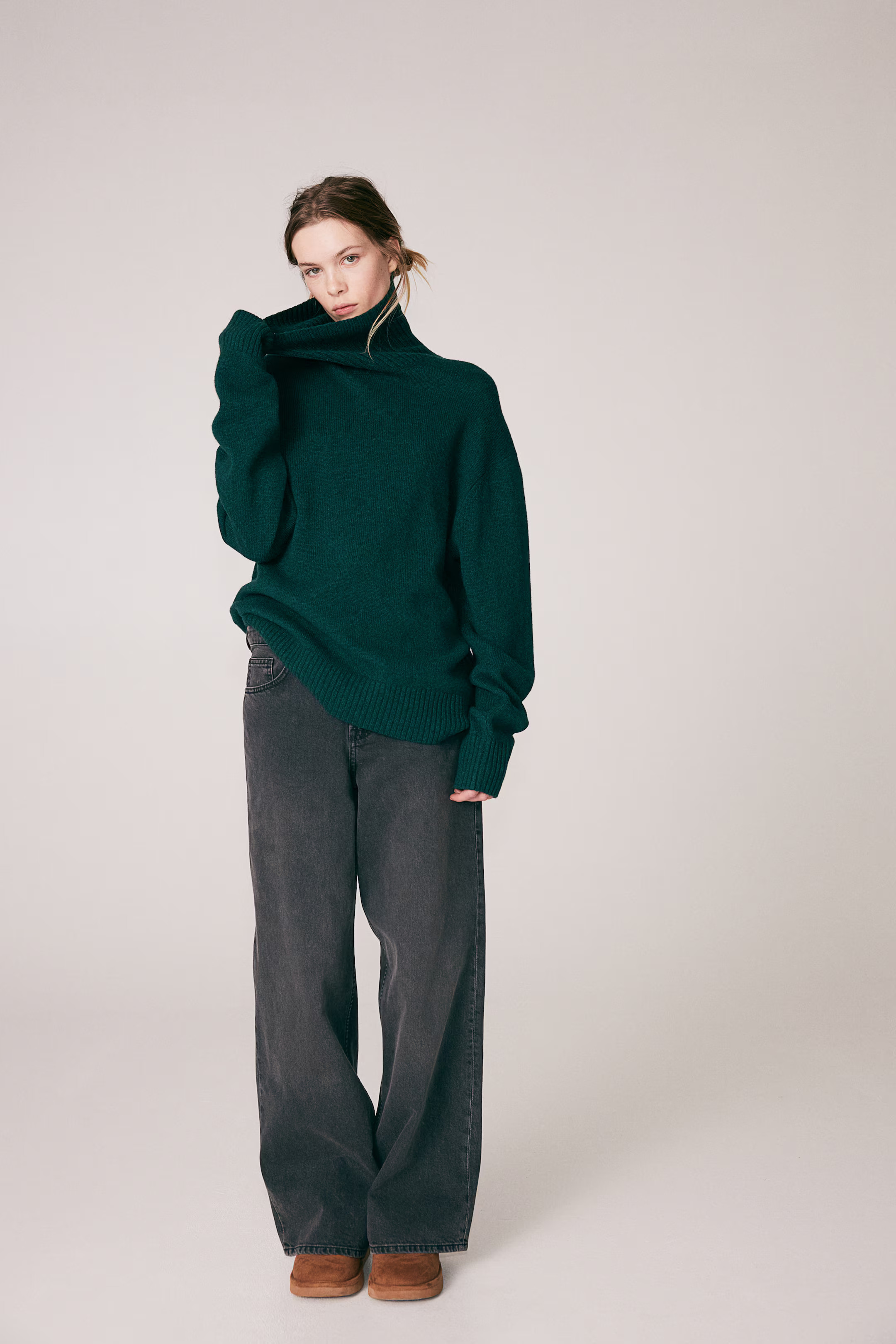 Baggy Regular Jeans - Normale Bundhöhe - Extra langes Bein - Schwarz - Ladies | H&M DE | H&M (DE, AT, CH, NL, FI)