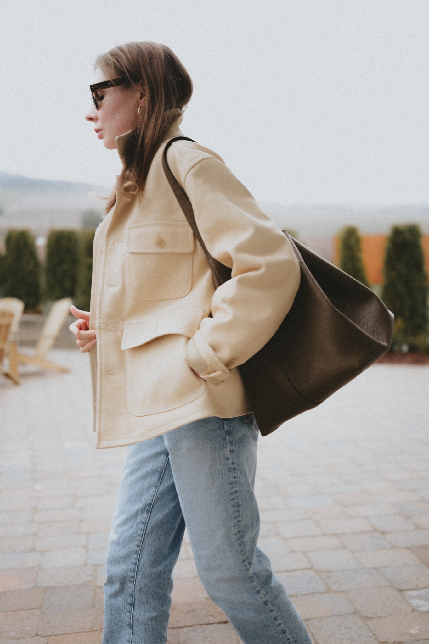 Straight leg jeans + leather jacket styled+ hobo bag. 
Jeans: @Madewell 
Bag: Toteme Belted leather tote
Jacket: Buck Mason Ivory pebbled deerskin all day field jacket 🧥 

#LTKootd #LTKmomlife #LTKSeasonal