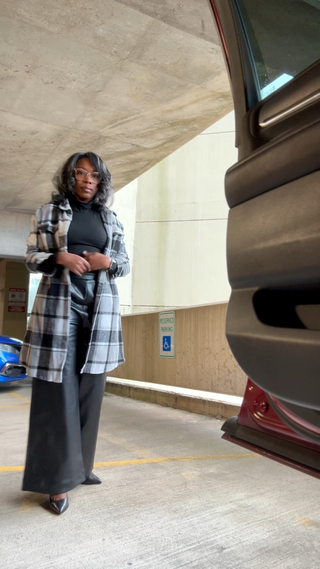 If you can’t tell by now, black and I go together real bad lol. 

#rheaaligned 

#LTKootd #LTKWorkwear #LTKBeauty