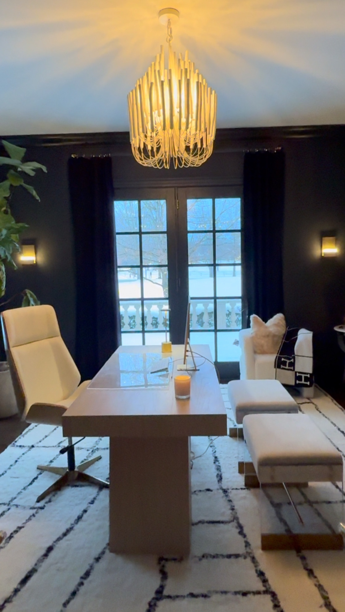 Comment OFFICE for my favorite affordable office finds and decor 🤍


#LTKHome
