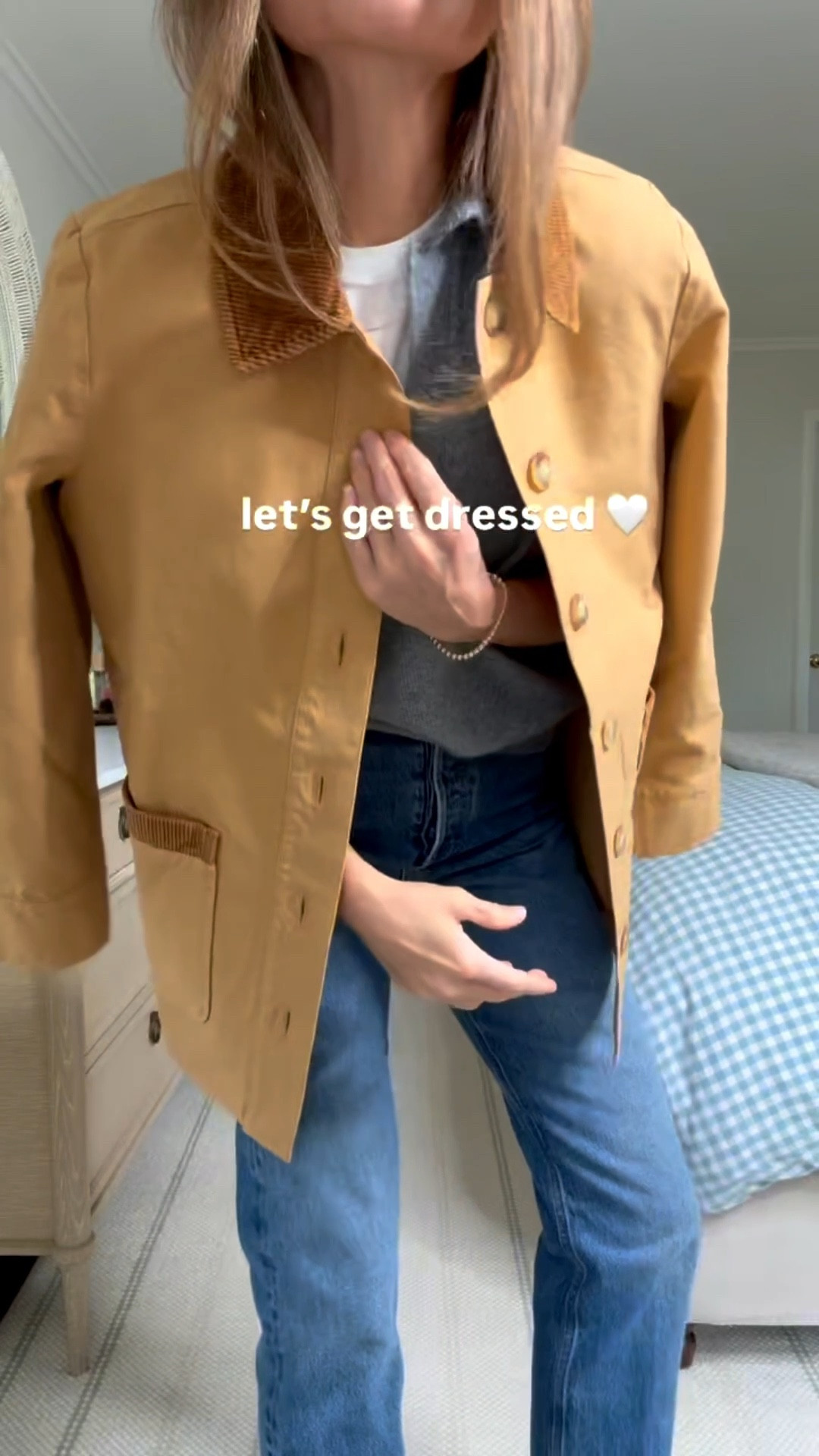 saturday outfit and my fall uniform lately 🍂🤎 just the classics — cashmere sweater, good jeans, flats, a light coat and a bag that goes with everything.

Sweater is AYR cashmere polo. It’s extra luxe but gorgeous and I’m loving v neck and collar. • AGOLDE 90’s jeans. All time favs. • Loeffler Randall Landon Ballet flats are a step up from my daily flats for a more polished look. • Sezane Gabin jacket is my favorite short jacket this season. Love the color and the collar/sleeve details   

Sizing notes: jeans - run tts, in a 25. Tee: runs tts, in a small. Polo sweater: runs tts, in a small. Jacket: took a 2. Flats run tts. 

❤️ Follow if you love easy, everyday outfit inspiration!

#outfitinspo #ootd #fallstyle #everydaystyle

#LTKSeasonal #LTKOver40 #LTKStyleTip