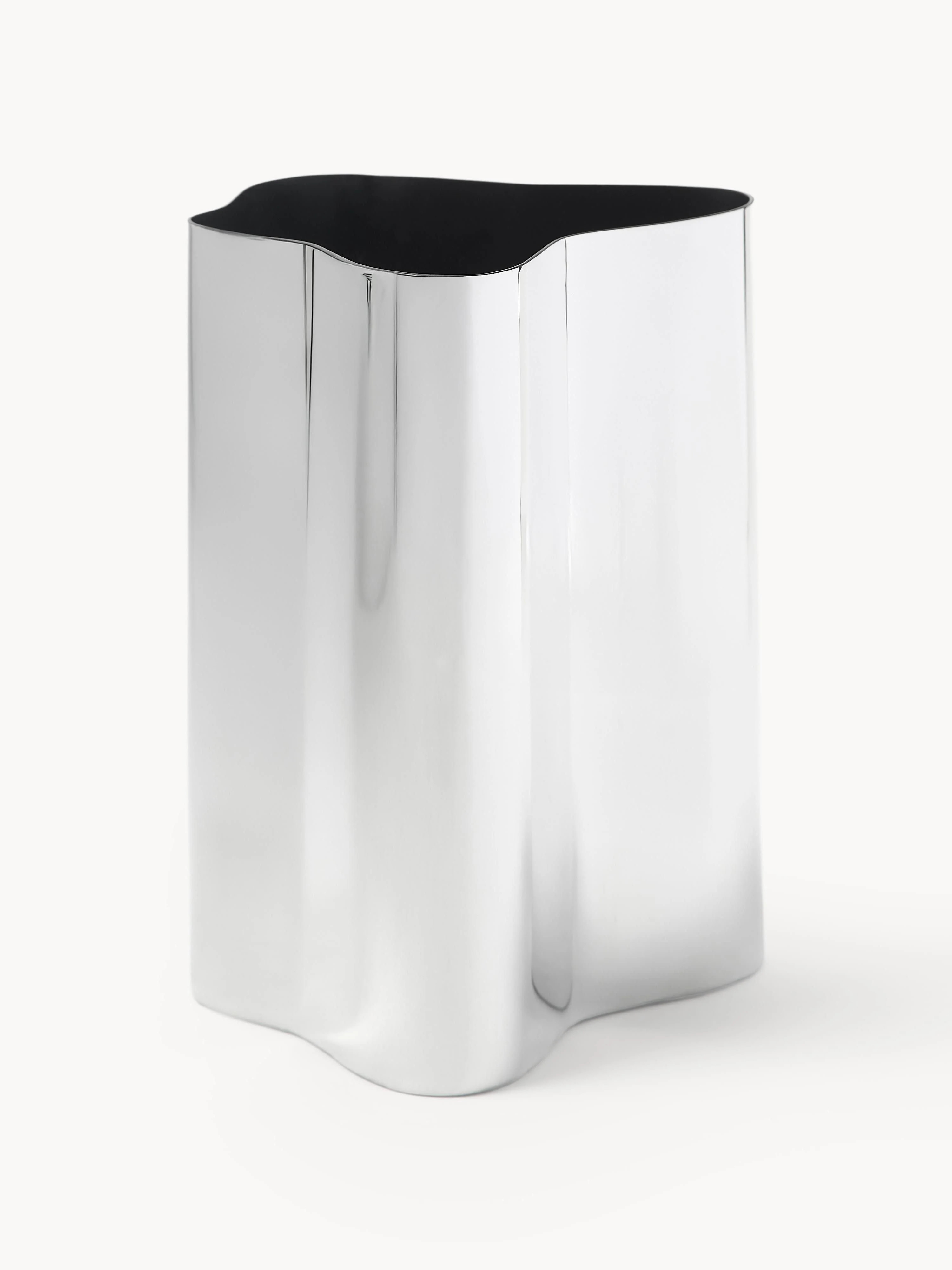 Vase Vine aus Edelstahl, H 18 cm | Westwing EU