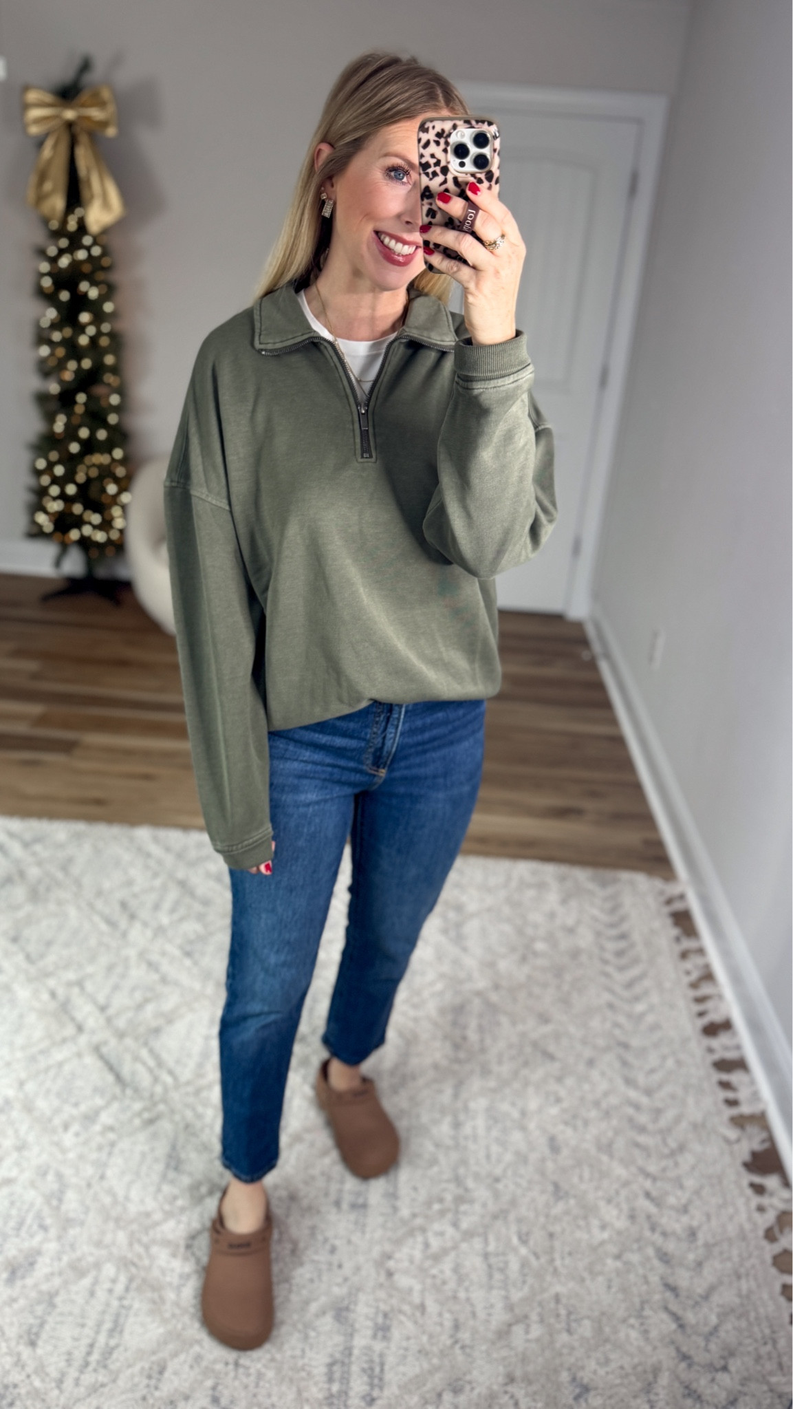 Daily try on, Walmart outfit, Walmart fashion, Walmart try on, men’s half zip pullover, ankle jeans

Medium 

#LTKFindsUnder50 #LTKootd